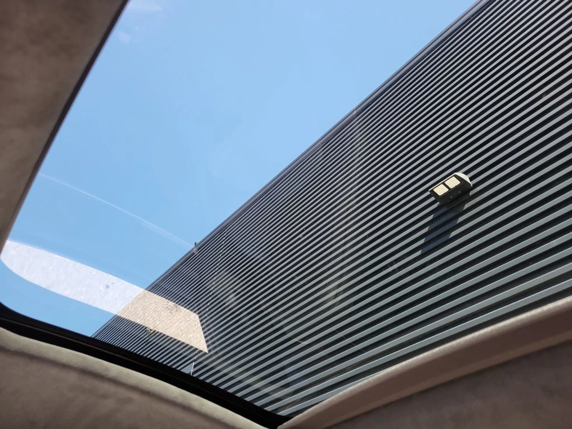 mph040_101981427_41_fed441f3e0