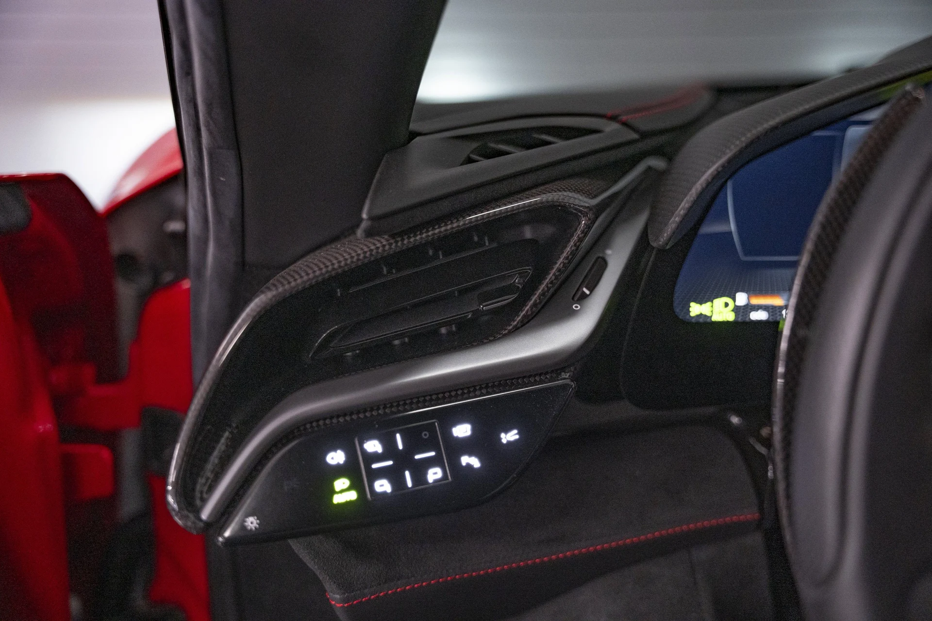 mph040_103150898_2c685308c92f4cb3ba2cc5d0747eb657_36058aef8b