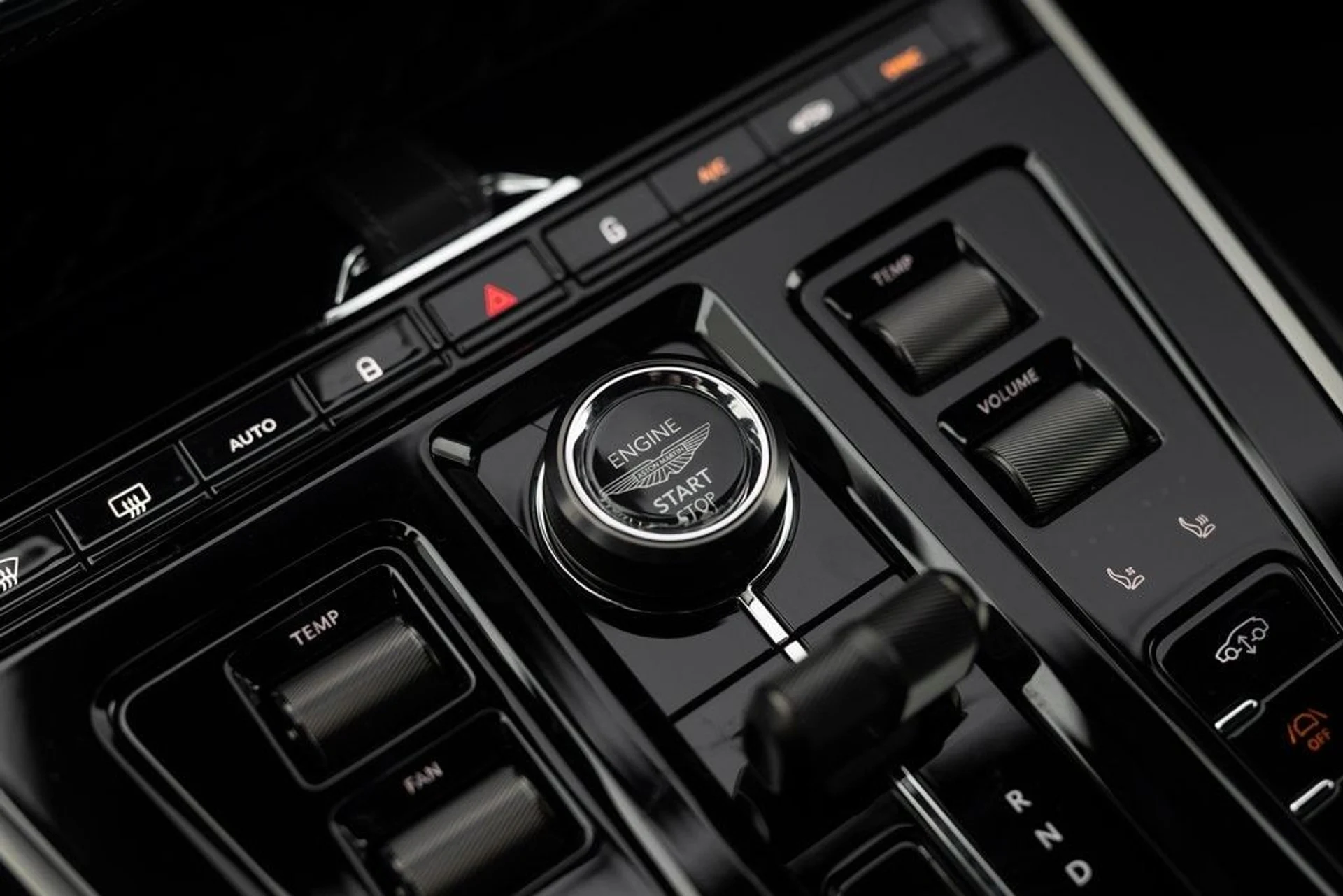 mph040_1033314650_9685d05a25c6b9840fadfa7a2e304c4ax_b242cae33b