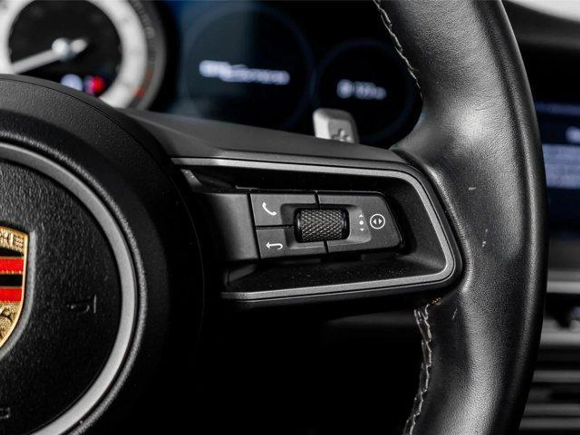 mph040_1039054072_Ys_G_Gofp_Pd_Ol_A_Yr_Wm2_Bn_R_Xh_Nn_Orw_3a73736565