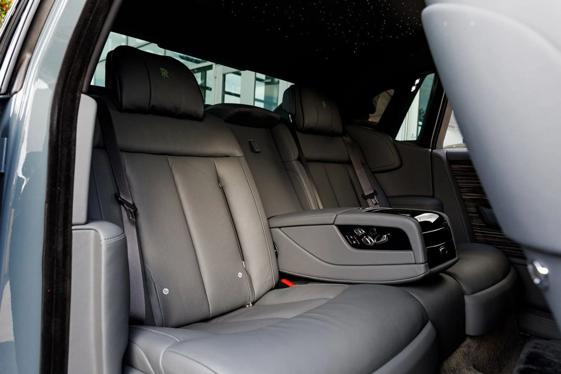 mph040_1063413125_06d712b7d5cc32d5b9ff160fdbe68926x_d16a1e90d8