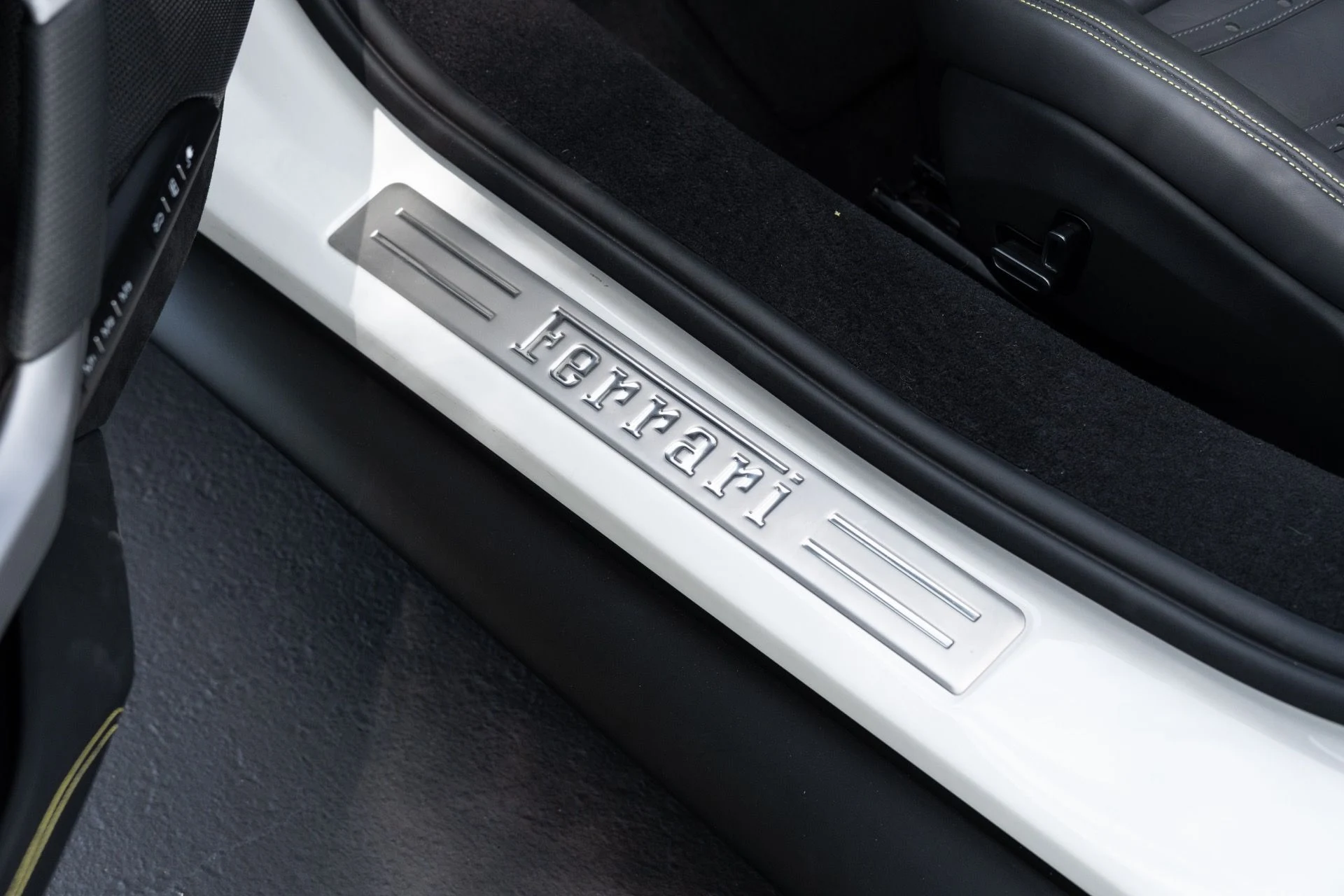 mph040_1067697378_Used_2024_Ferrari_296_GTS_1776964703_fb416a609a