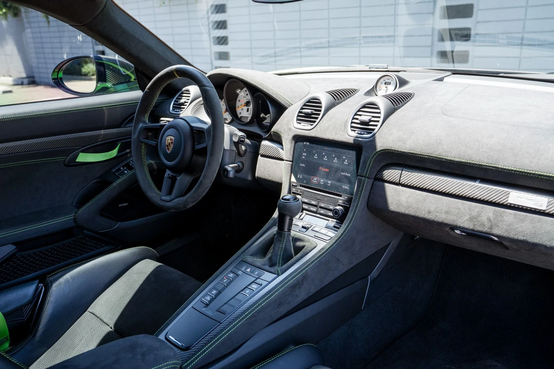 mph040_1069631887_Used_2023_Porsche_718_Cayman_GT_4_RS_1754336897_82eec0bcd3