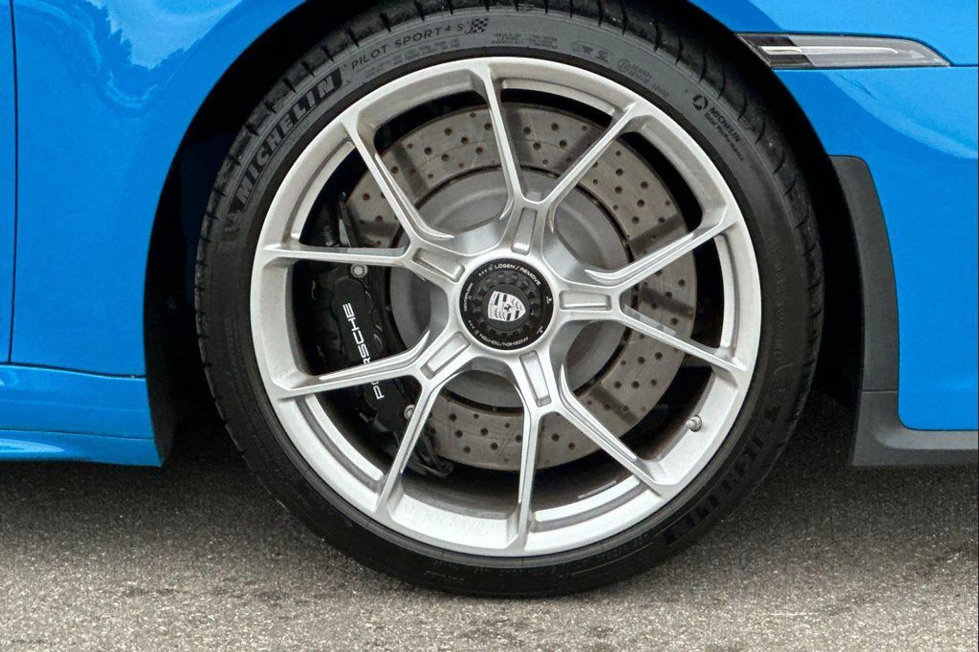 mph040_1069750795_kn_BX_5_C_Cq_Re_Fy_Poq_Pvudu3_Rx7_NAU_b5ede2ea9b