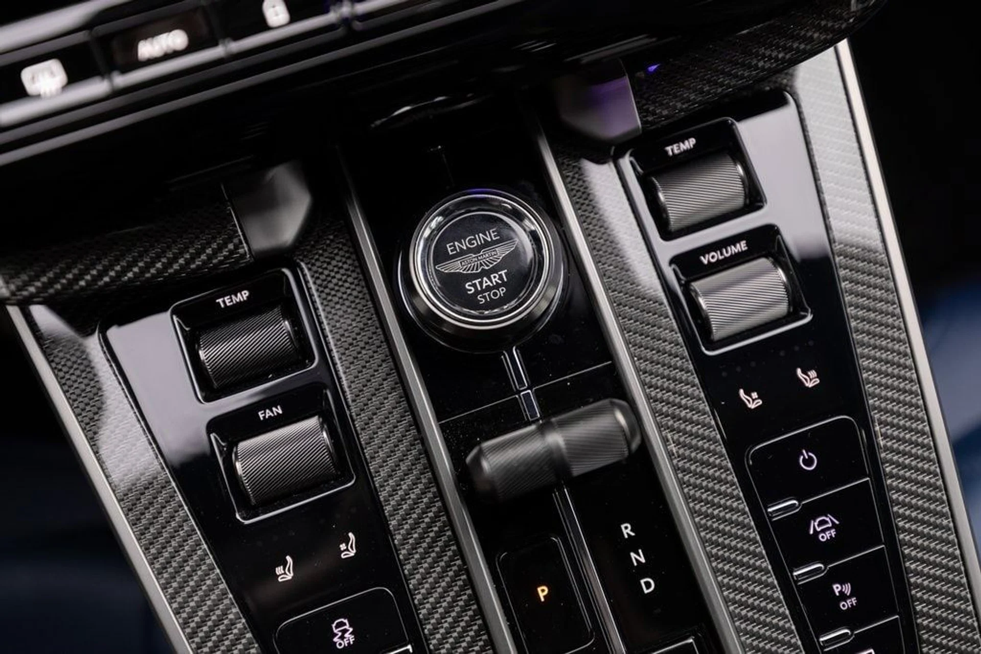 mph040_1078886492_9969867e7115e680622f50741a4a3f1cx_e0368dbf1f