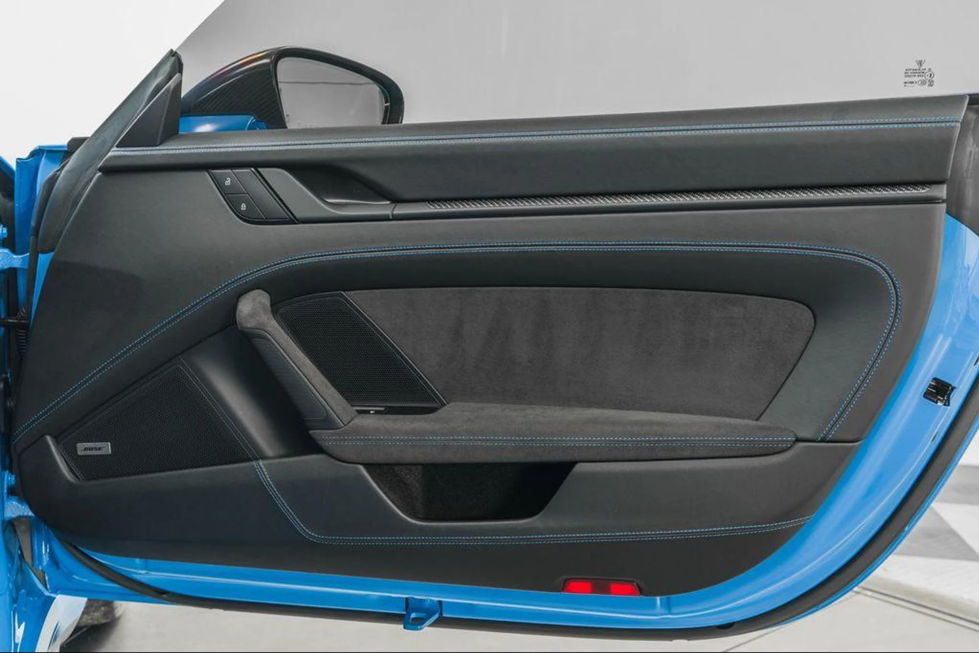 mph040_108477545_I3p_O_1q_Hei_Bj6i_Qzia_Wol_L1_RF_8_66d33d0098