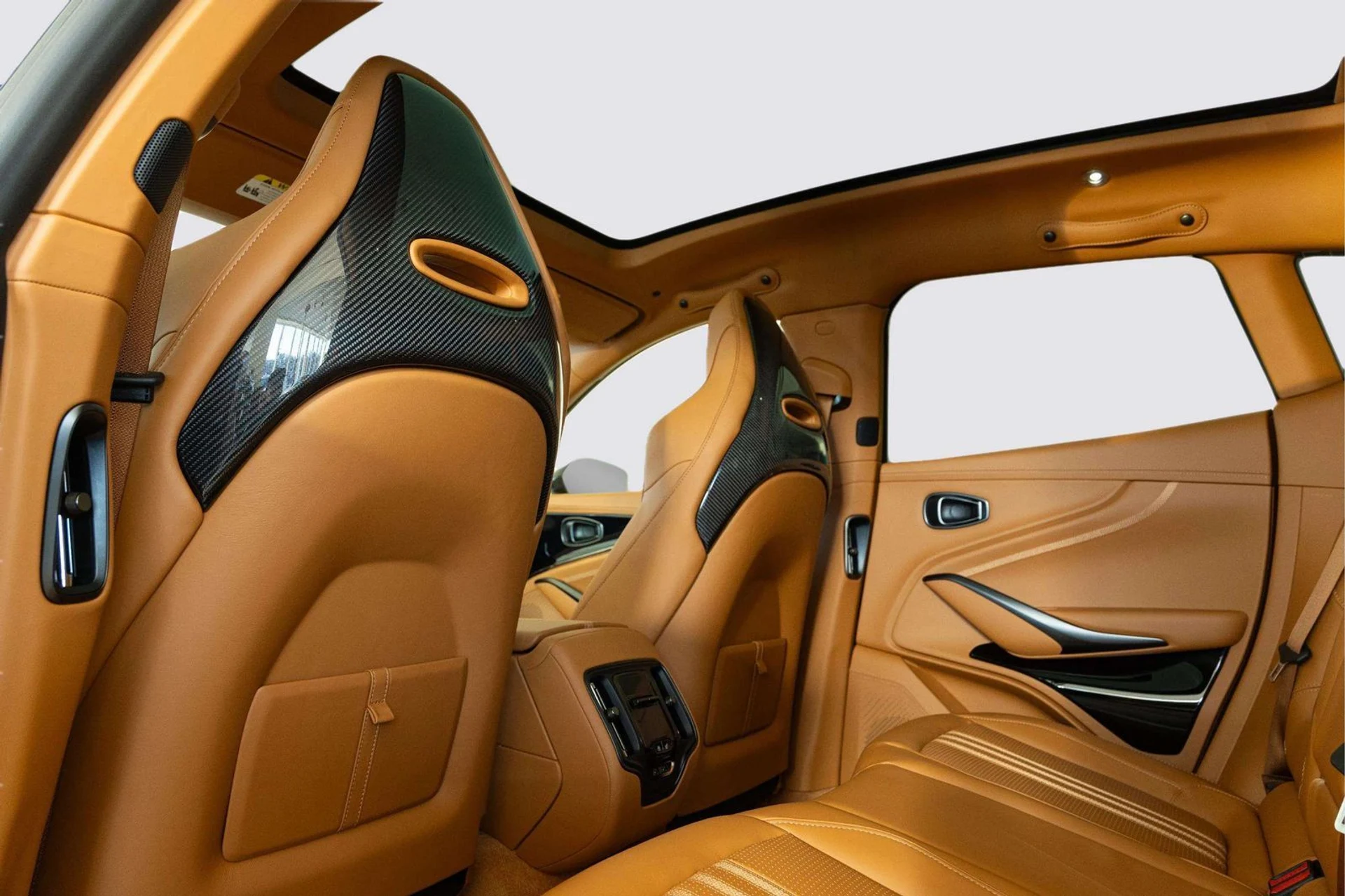 mph040_1085372606_81b70043_6cb1_4542_ace9_b769530033d2_8079a25bb0