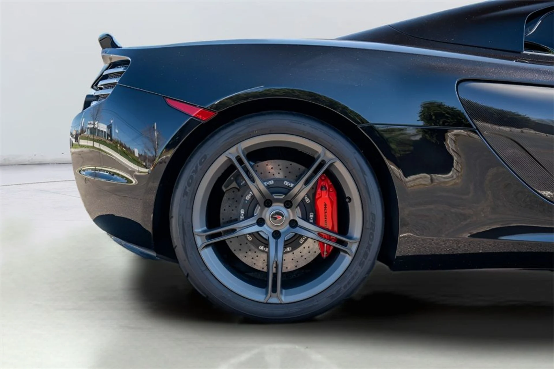 mph040_1092633148_image_42_3d9cfc8e4c