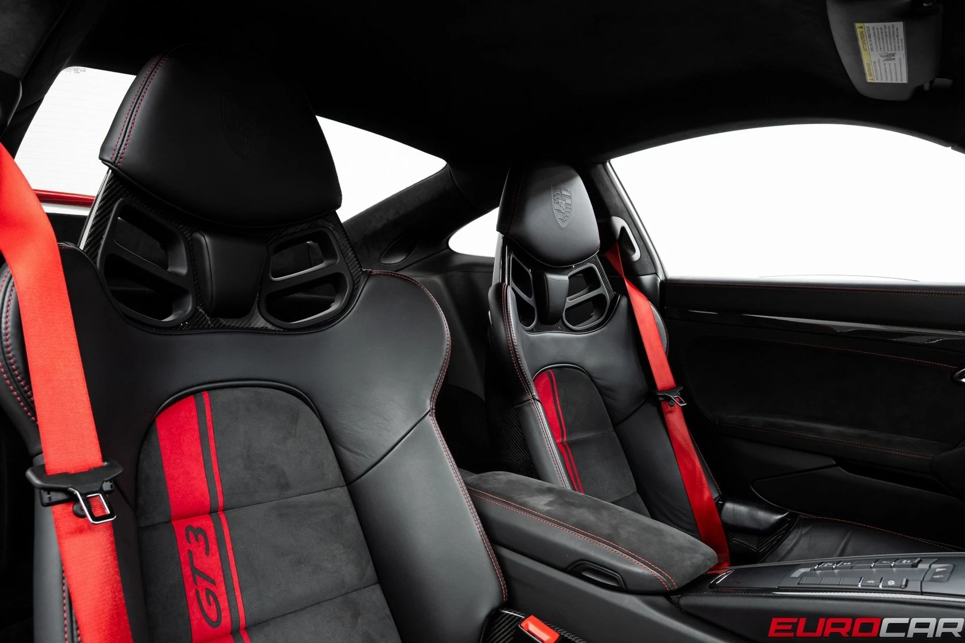 mph040_1100510395_image_41_3bf5058a61