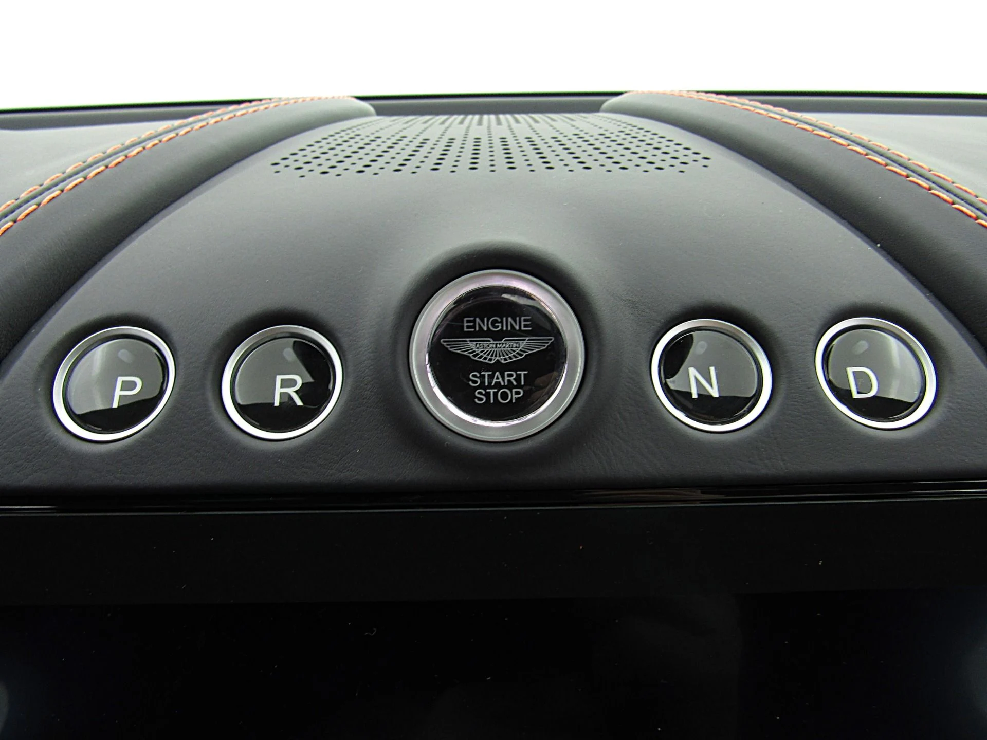 mph040_1101213849_Used_2023_Aston_Martin_DBX_707_bbb53cb892
