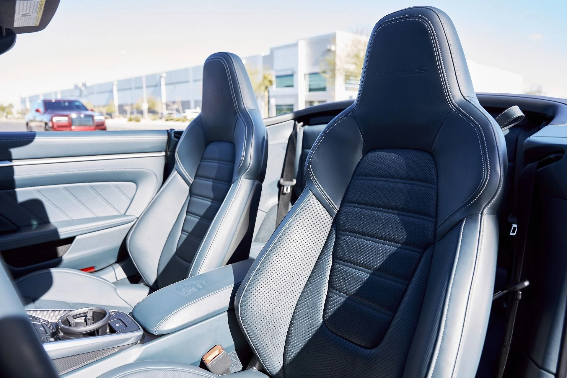 mph040_1108935458_Used_2021_Porsche_911_Turbo_S_1768868953_0968e680ff