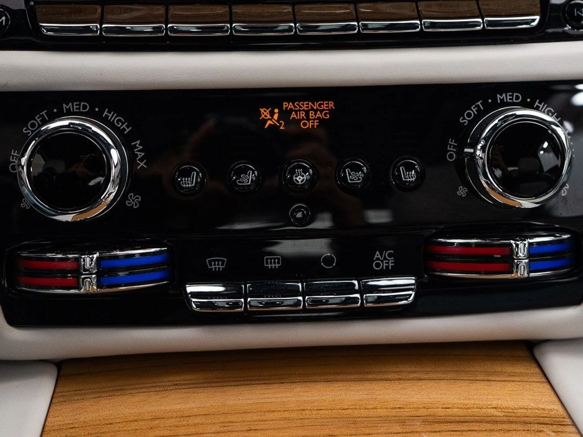 mph040_1119129696_cb78cf95ea5821d4b2596a300df6a2d1_f1436aaaf8