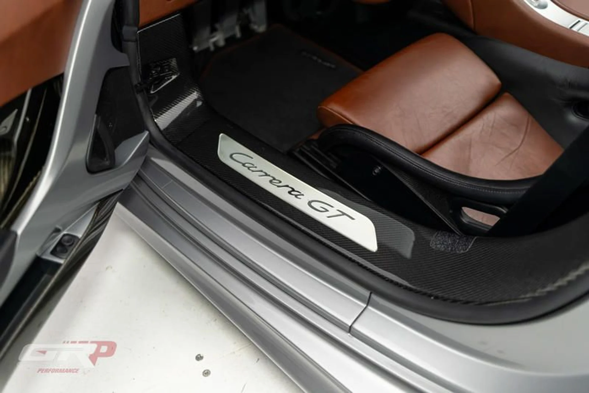 mph040_1128836692_BF_33_DE_1_B_B9_CC_48_B9_A796_70_F5_A42_BABB_2_3243420230