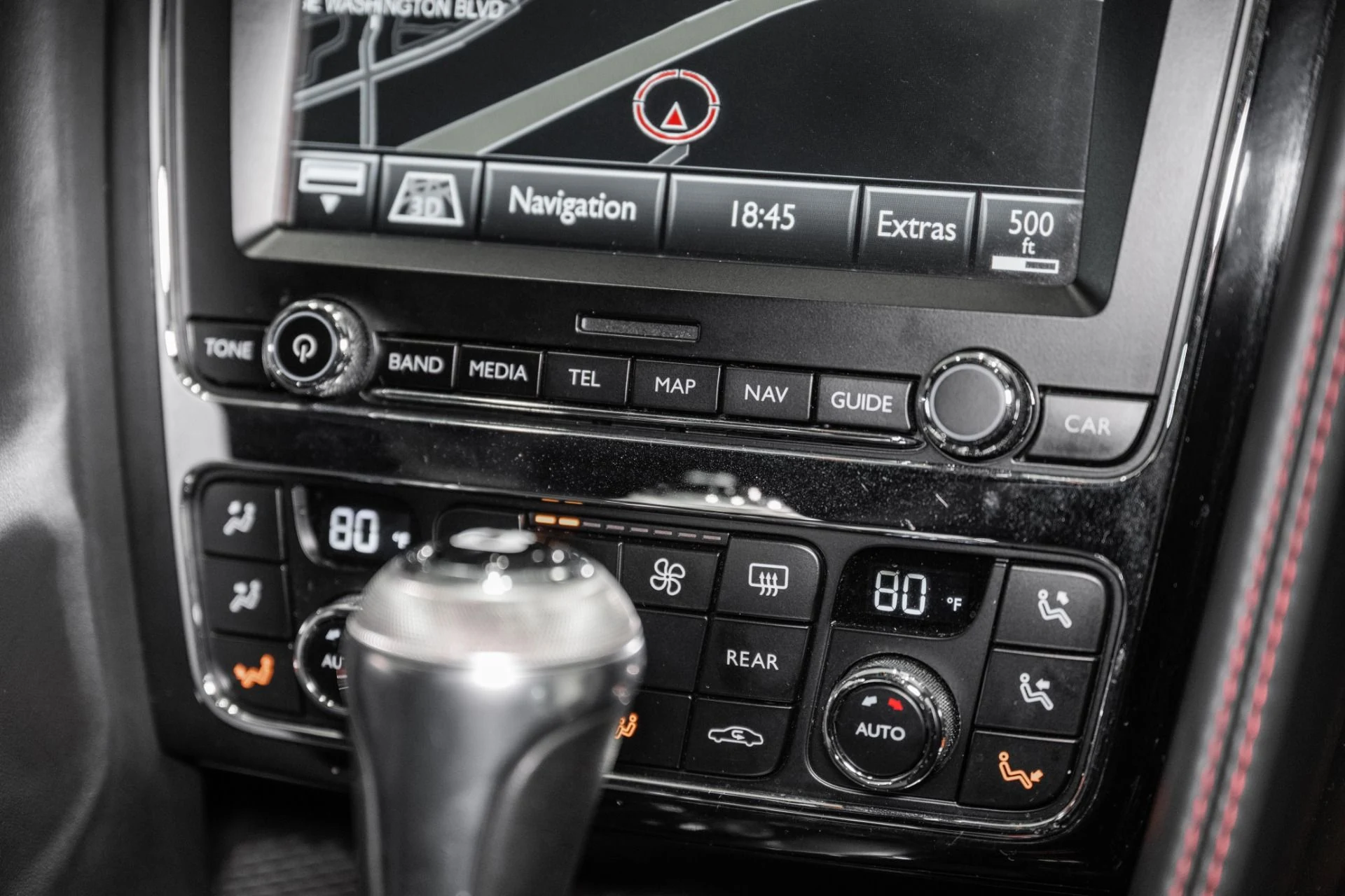 mph040_1147530186_Used_2014_Bentley_Flying_Spur_1764428362_8d22aea0c4