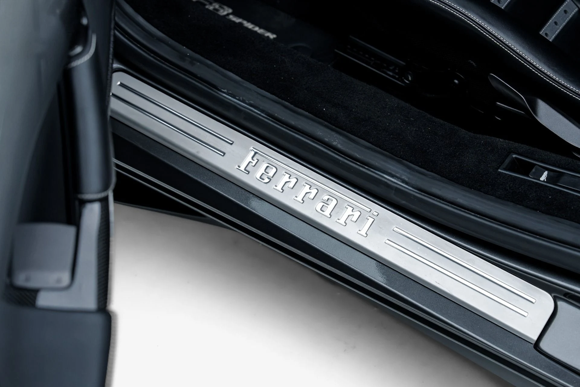 mph040_1151078131_Used_2022_Ferrari_F8_Spider_1792785109_ac99becada