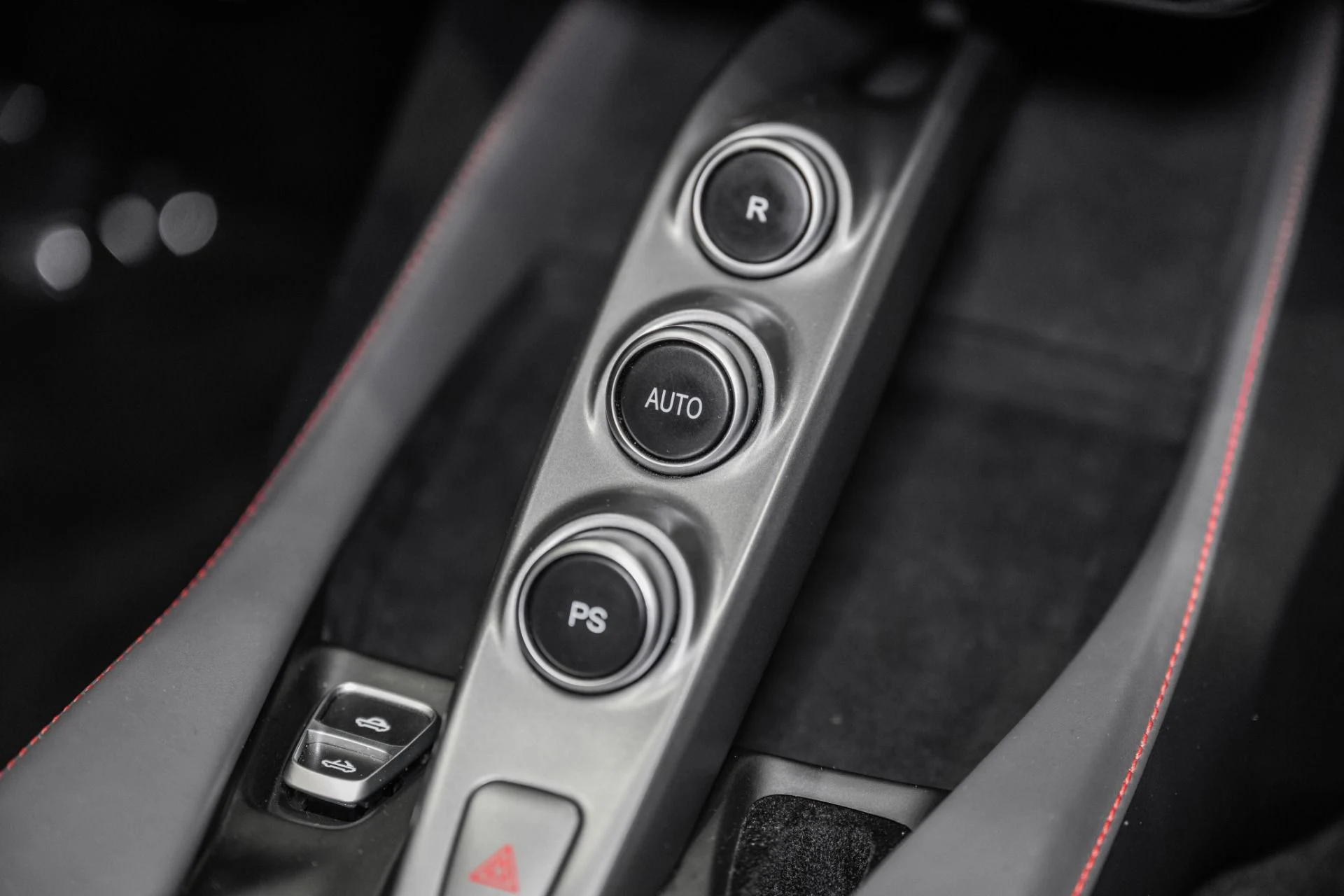mph040_1155954941_Used_2019_Ferrari_Portofino_1780718714_4c6b8c9b3a