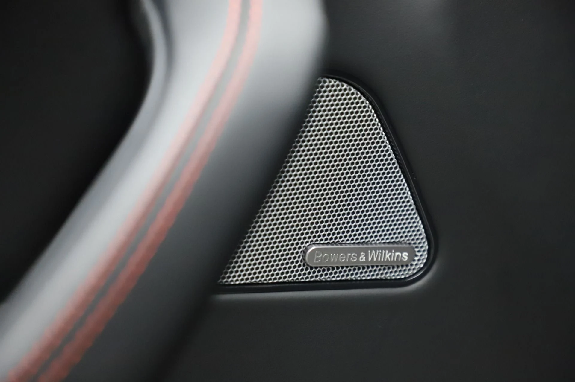 mph040_1165330535_Used_2019_Maserati_Levante_Trofeo_1783628754_e1fa85b750