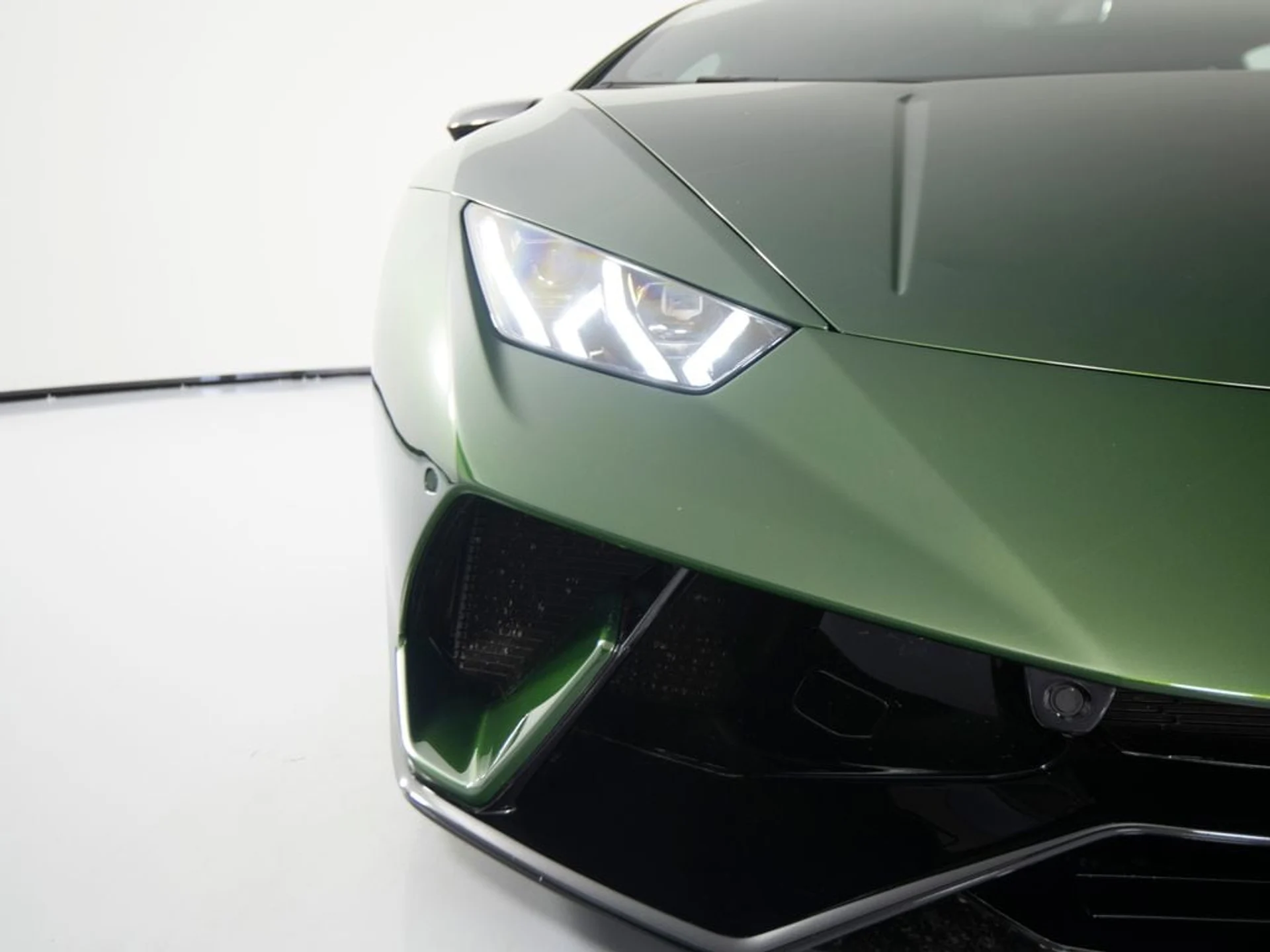 mph040_1167310820_cf1cb644ceb7a684221eedccbe6f8e84x_61da223f75