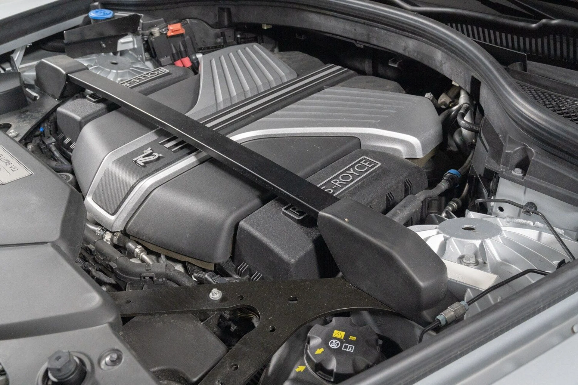 mph040_1176635785_8f185741219f486d9b11ea8bb5066b21_2bbdfddd1a