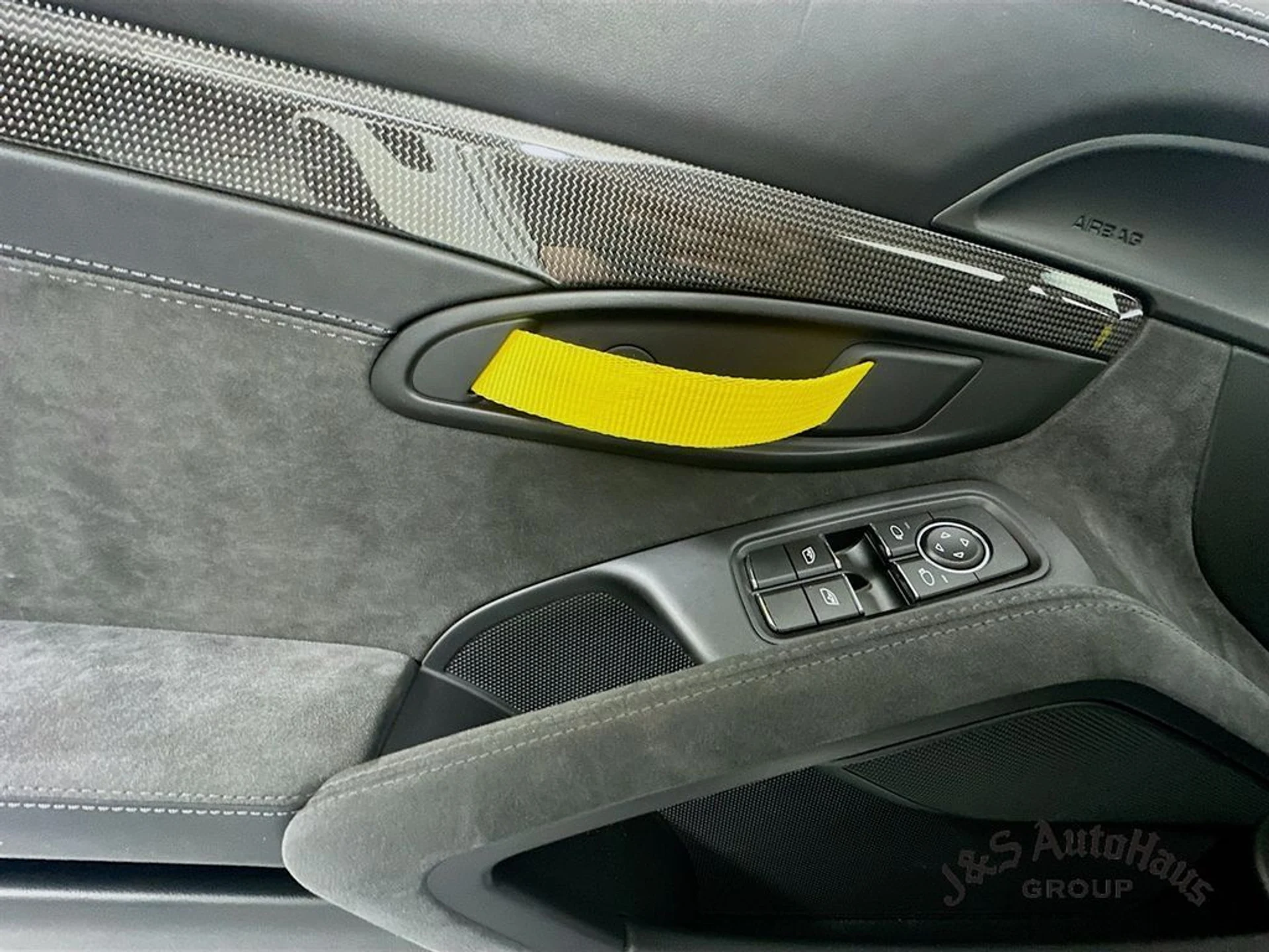 mph040_1208968801_dbcu4ewzksill1cx8xmu6t2joxo4_177185dd5a