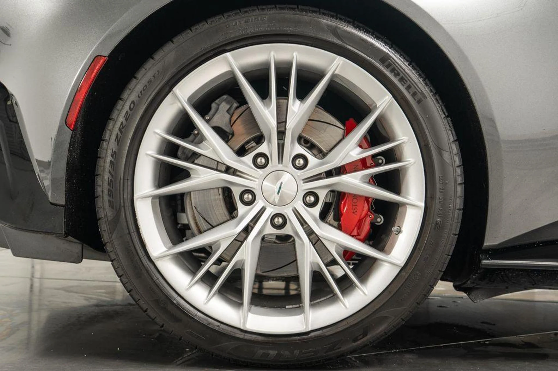 mph040_1209156200_g_Qcs_Z_Nu8_Ajb_Eq_Hfa_JNF_6_A7_U2_Fh_A_1f87ede893