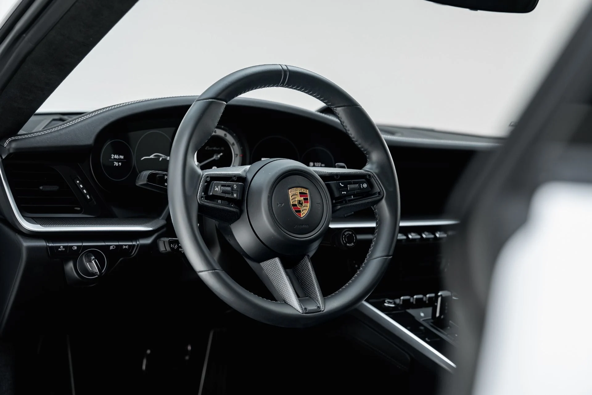 mph040_1244913947_Used_2022_Porsche_911_Turbo_S_1788393942_1c79f3f90a