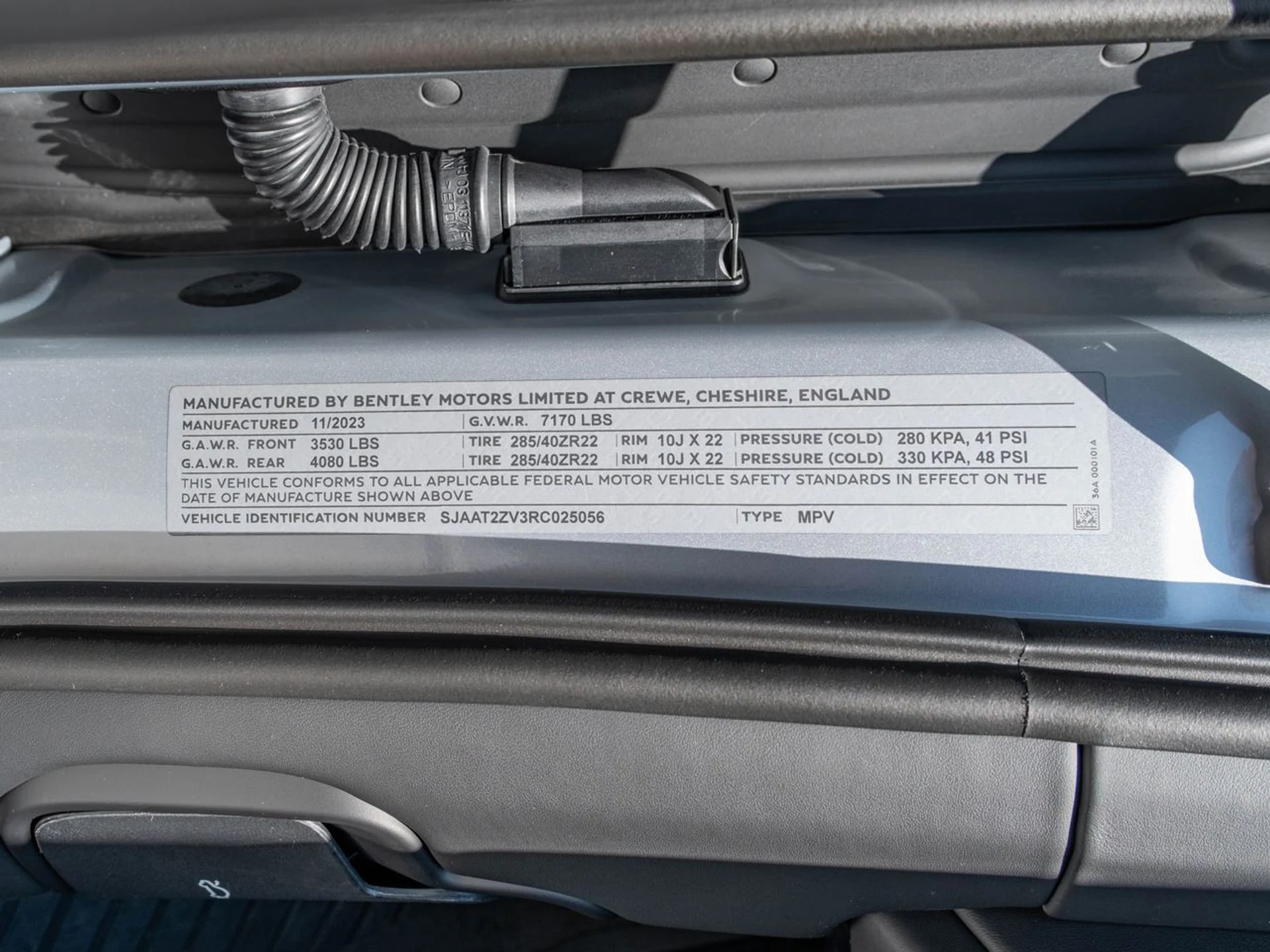 mph040_1252033097_82ca0d47cde751301ff899a128173905x_53b376c86c