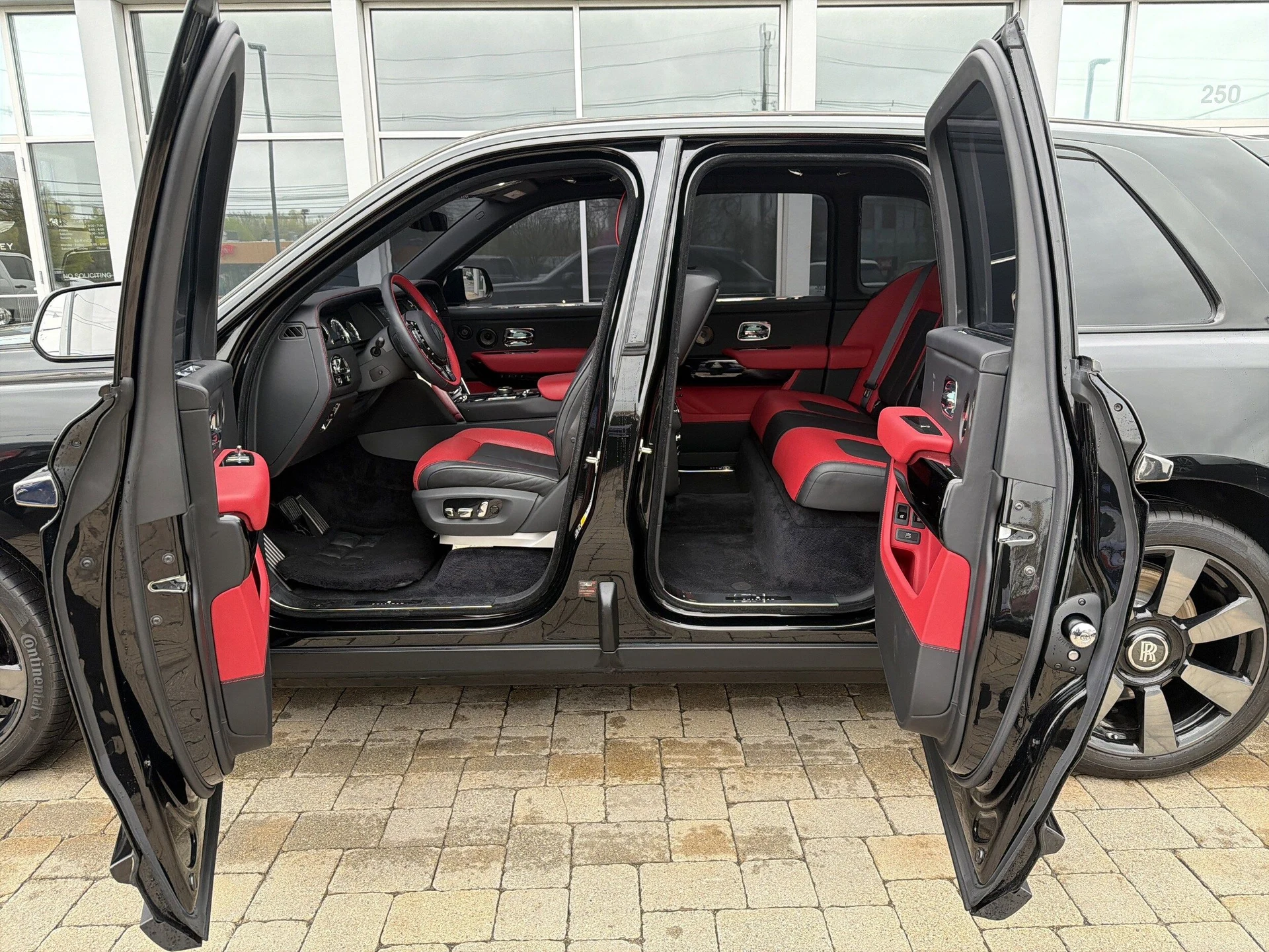 mph040_1253750025_a7ec9e558a7055f517d284cd356dca78x_22223ca449