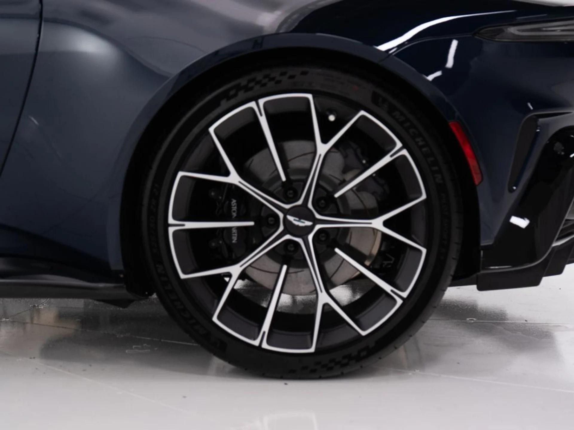 mph040_1255756766_1d716a21eac479b158242f1a238eccd8_28729ebc67