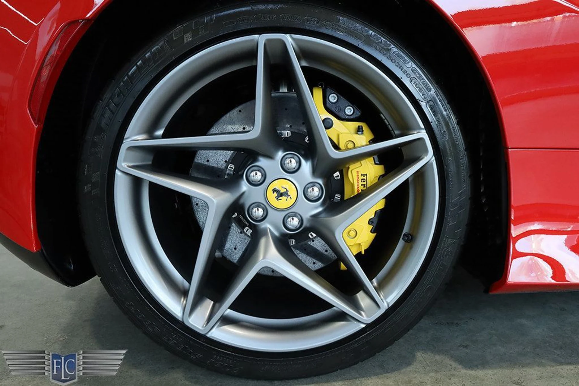 mph040_1256109243_used_2020_ferrari_f8_tributo_coupe_9689_22891893_41_1024_d35ad3ecfa