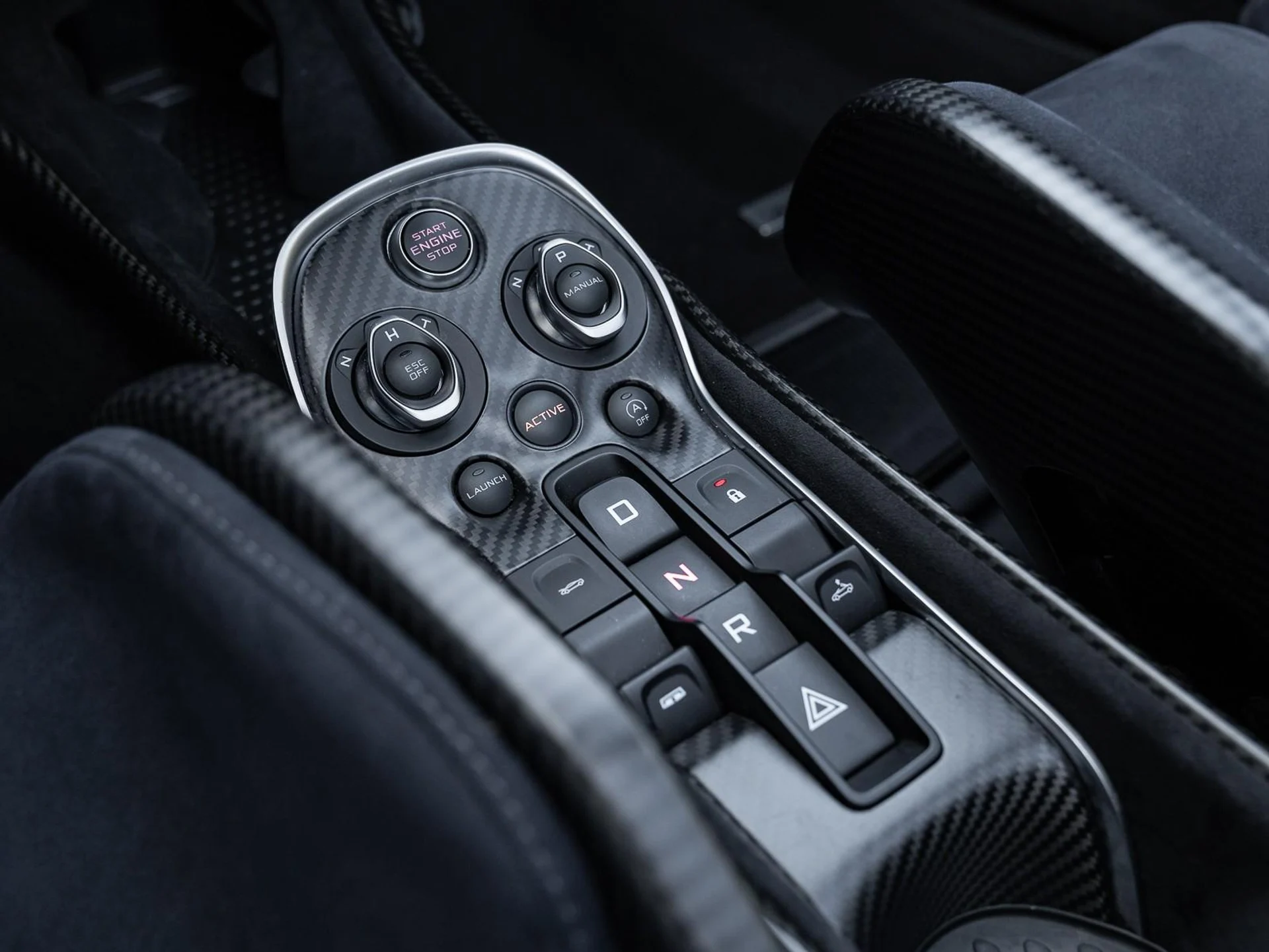mph040_1262868662_Used_2020_Mc_Laren_600_LT_1754582735_7a3eca0f9f