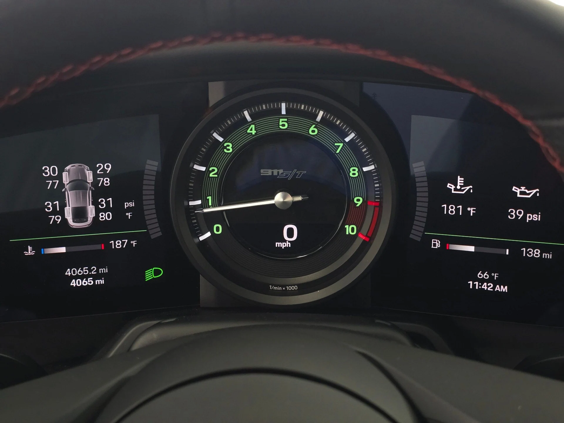 mph040_1265127787_7d689ac16653367f63e44af58a63241dx_1150ab492f