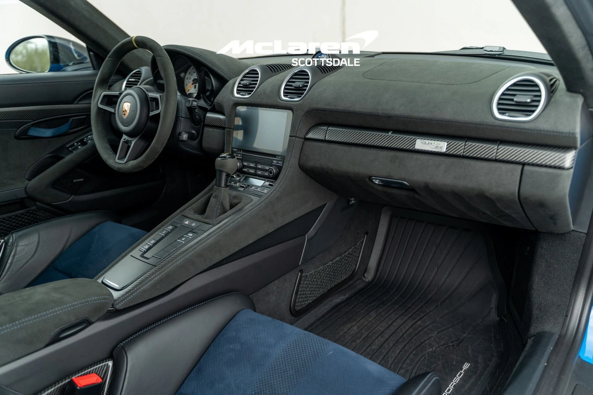 mph040_1276988697_Used_2023_PORSCHE_718_CAYMAN_GT_4_RS_1771652427_6bde584d5e