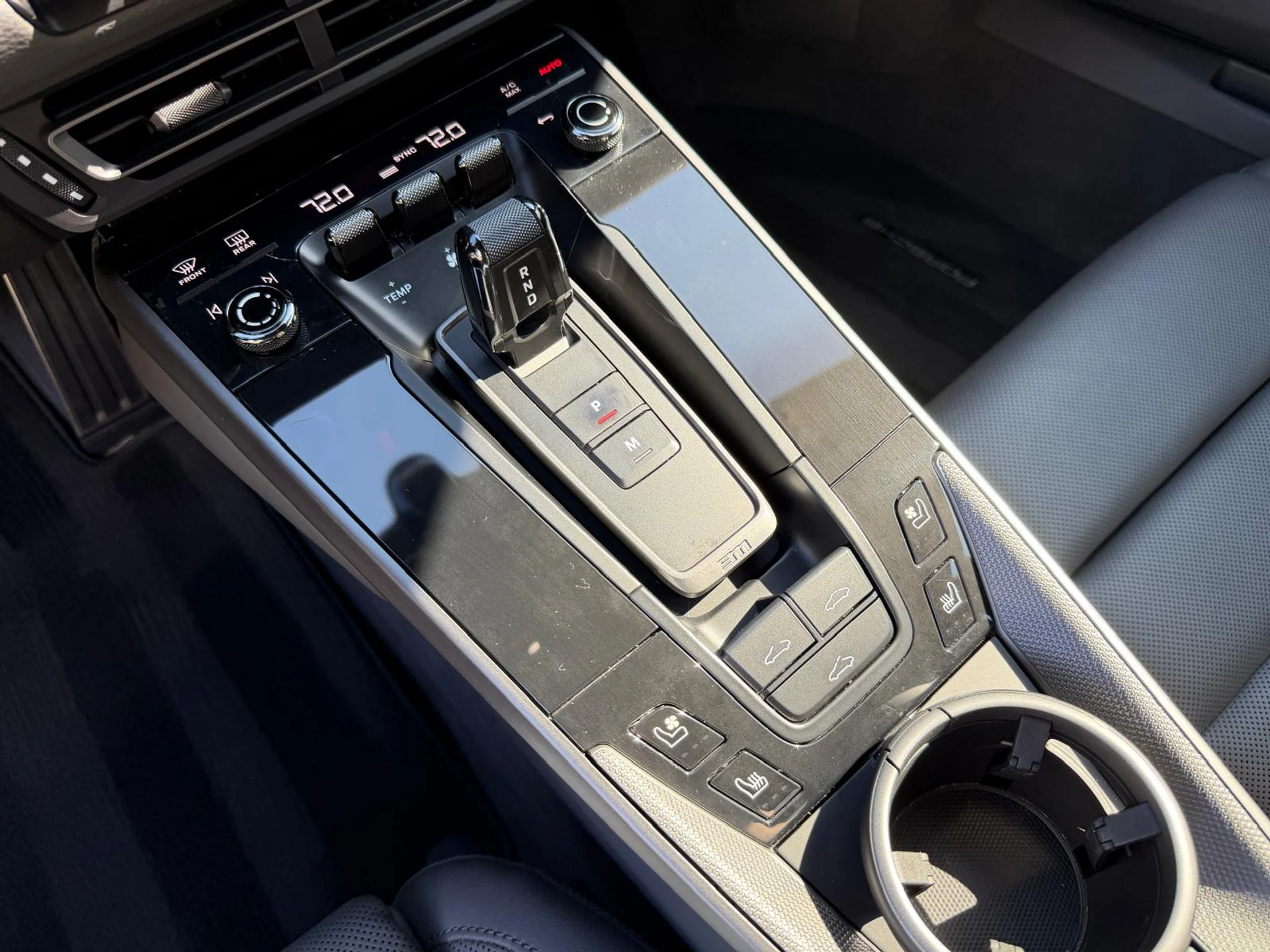 mph040_1292996082_Whats_App_Image_2025_12_26_at_1_33_06_PM_38_e6460df34b