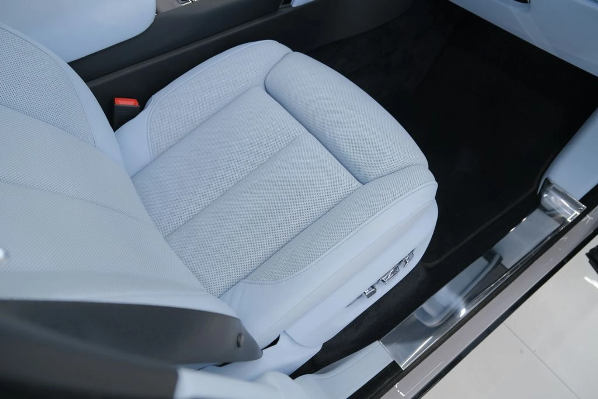 mph040_1294991957_0aeb43fd3759516f7aedfc0885bc9e28_df37b19c61