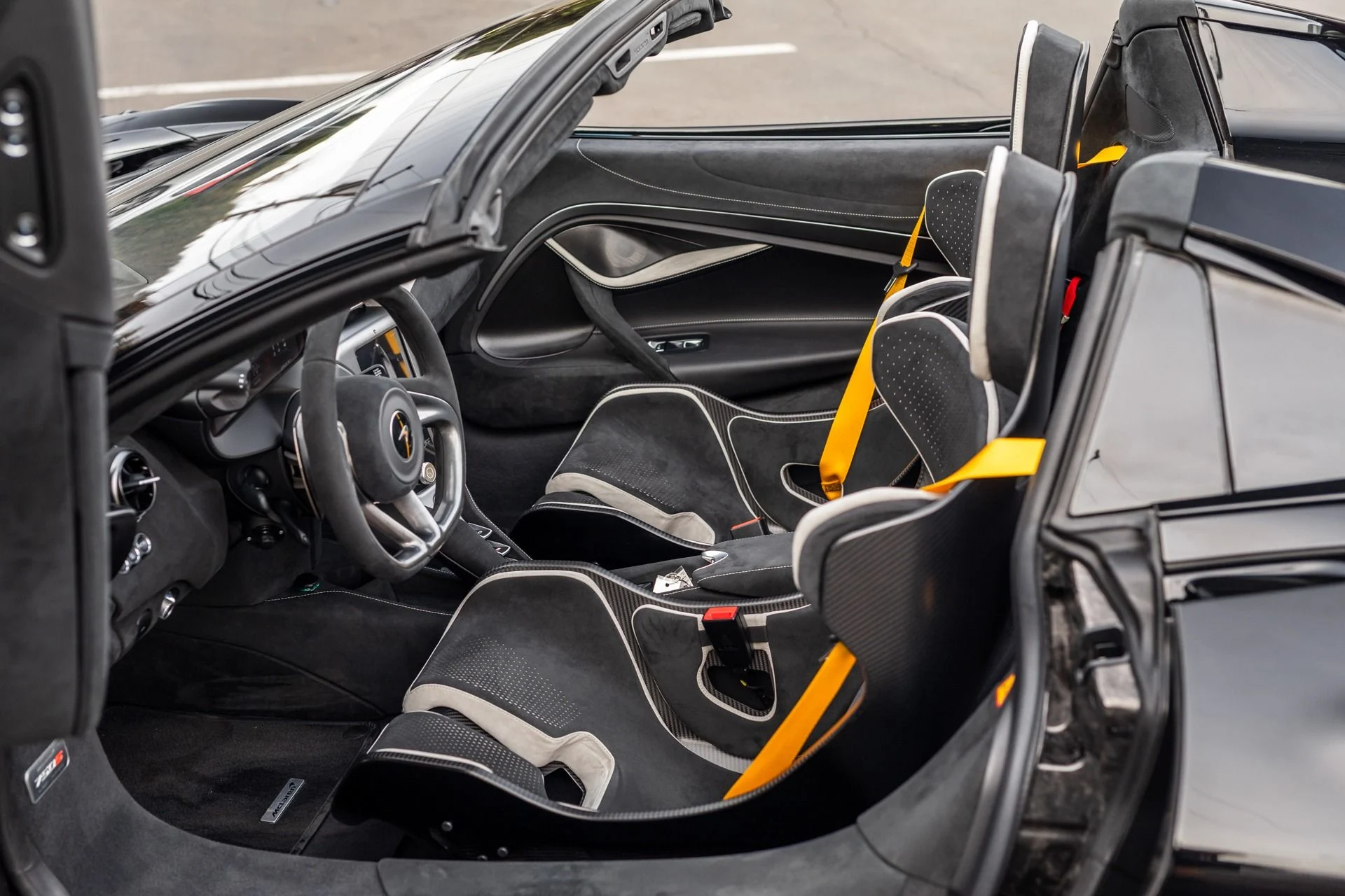 mph040_1298283956_Used_2024_Mc_Laren_750_S_Spider_1781806611_bde77fba15