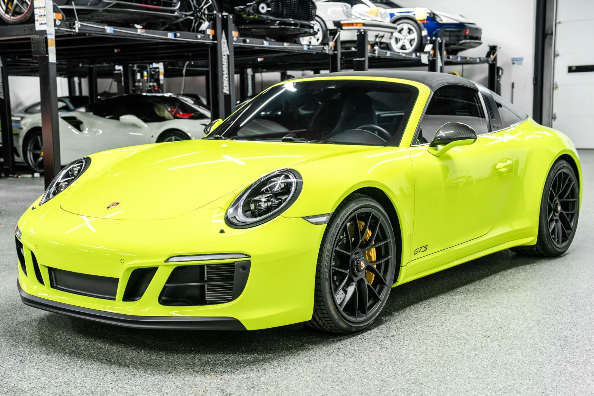 mph040_1298910632_Used_2018_Porsche_911_Targa_4_GTS_PTS_Acid_Green_60k_in_Options_Amazing_1767036323_875d0fcc25