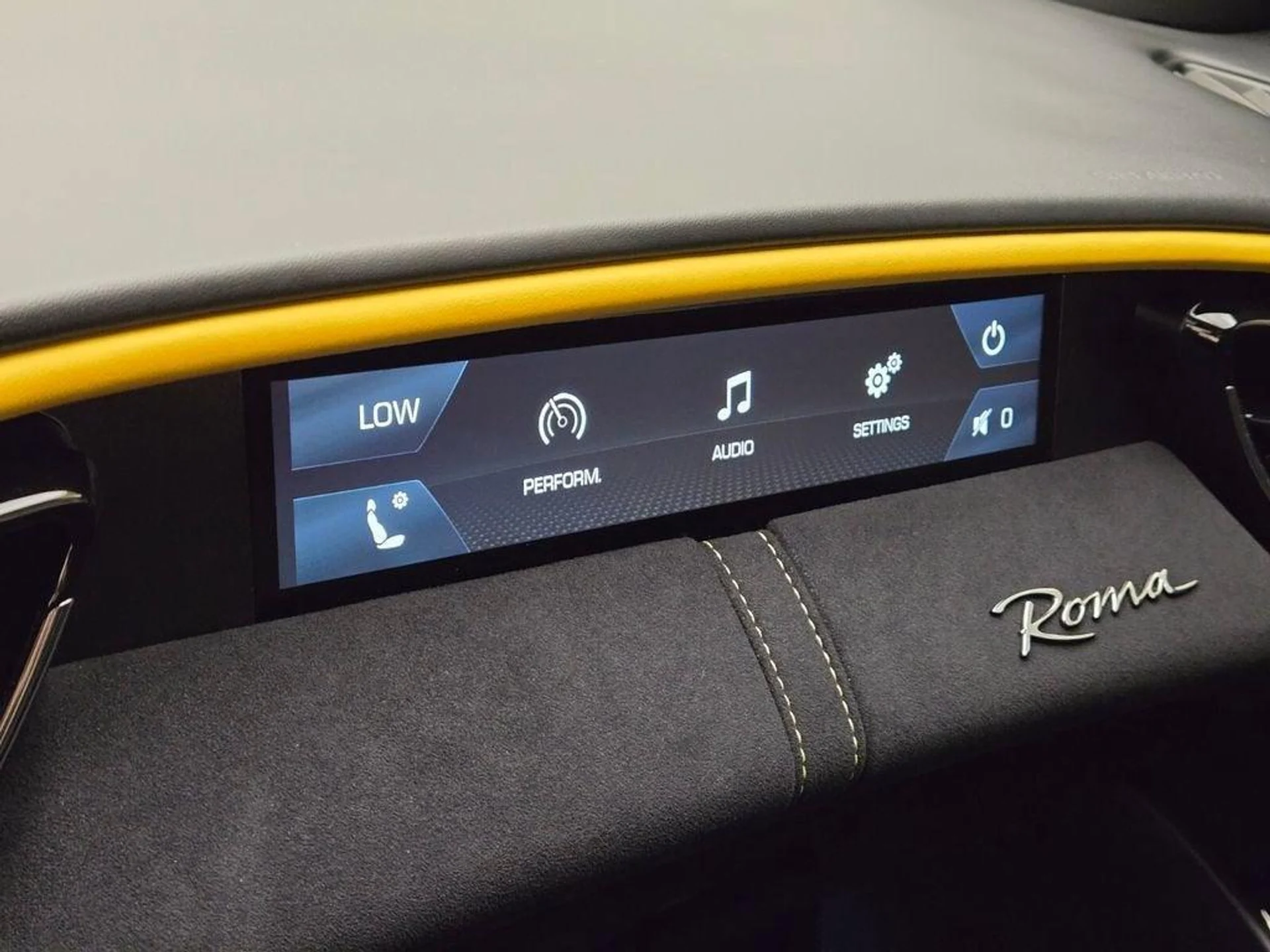 mph040_1300850466_Used_2022_Ferrari_Roma_1775292322_0acbf342f0