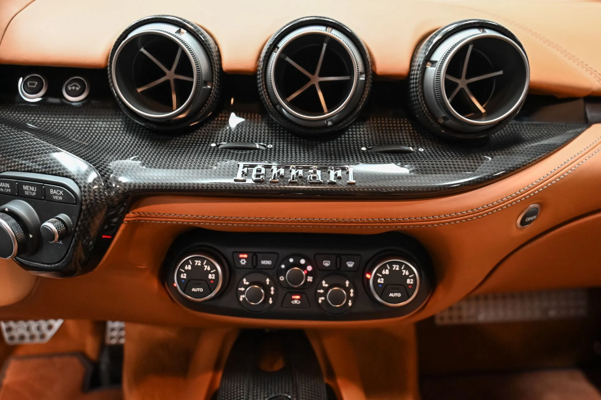 mph040_1307414909_Used_2016_Ferrari_F12_Berlinetta_1756933950_7377755bb9