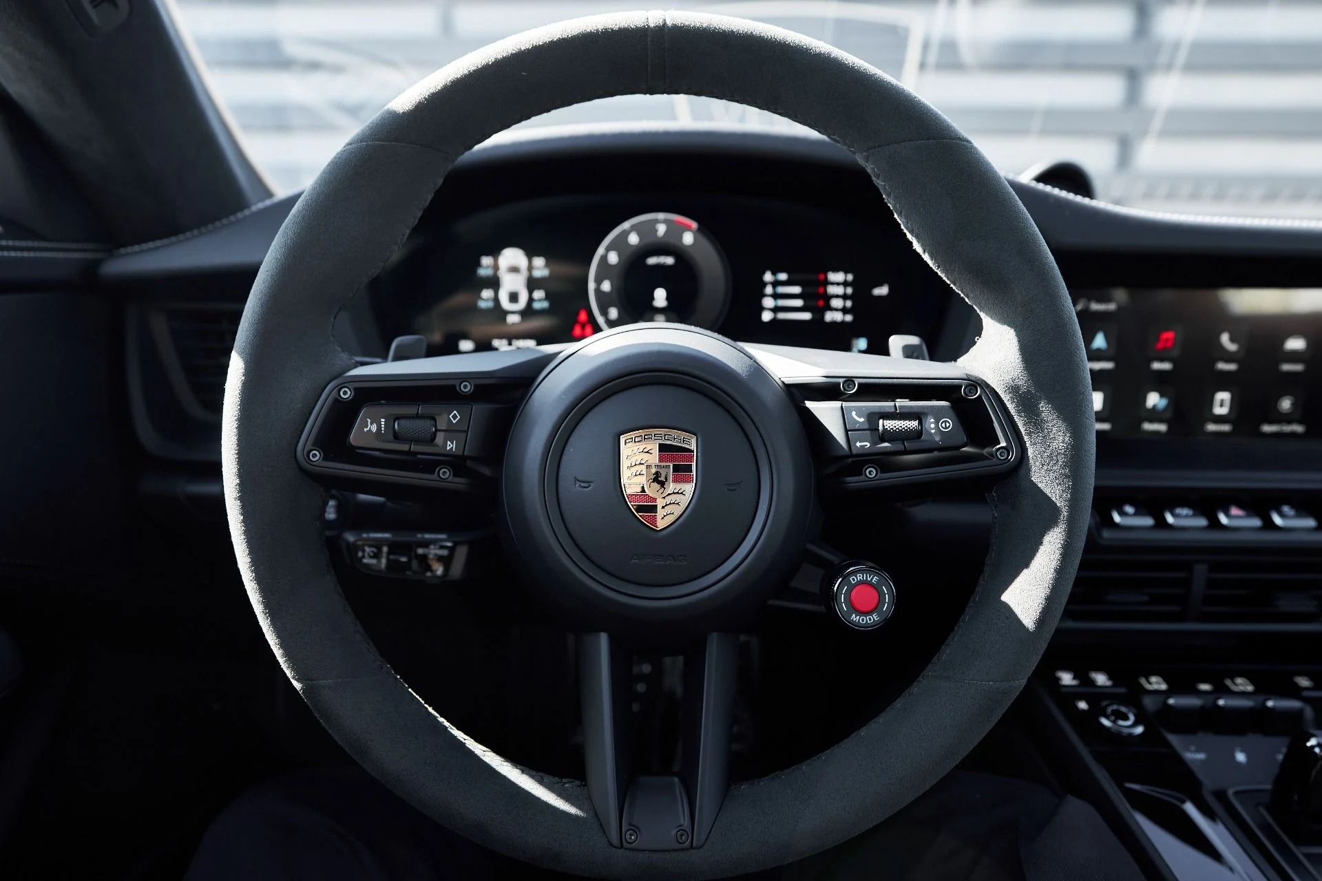 mph040_131002352_Used_2025_Porsche_911_Carrera_4_GTS_1761009355_ea0849e5cc