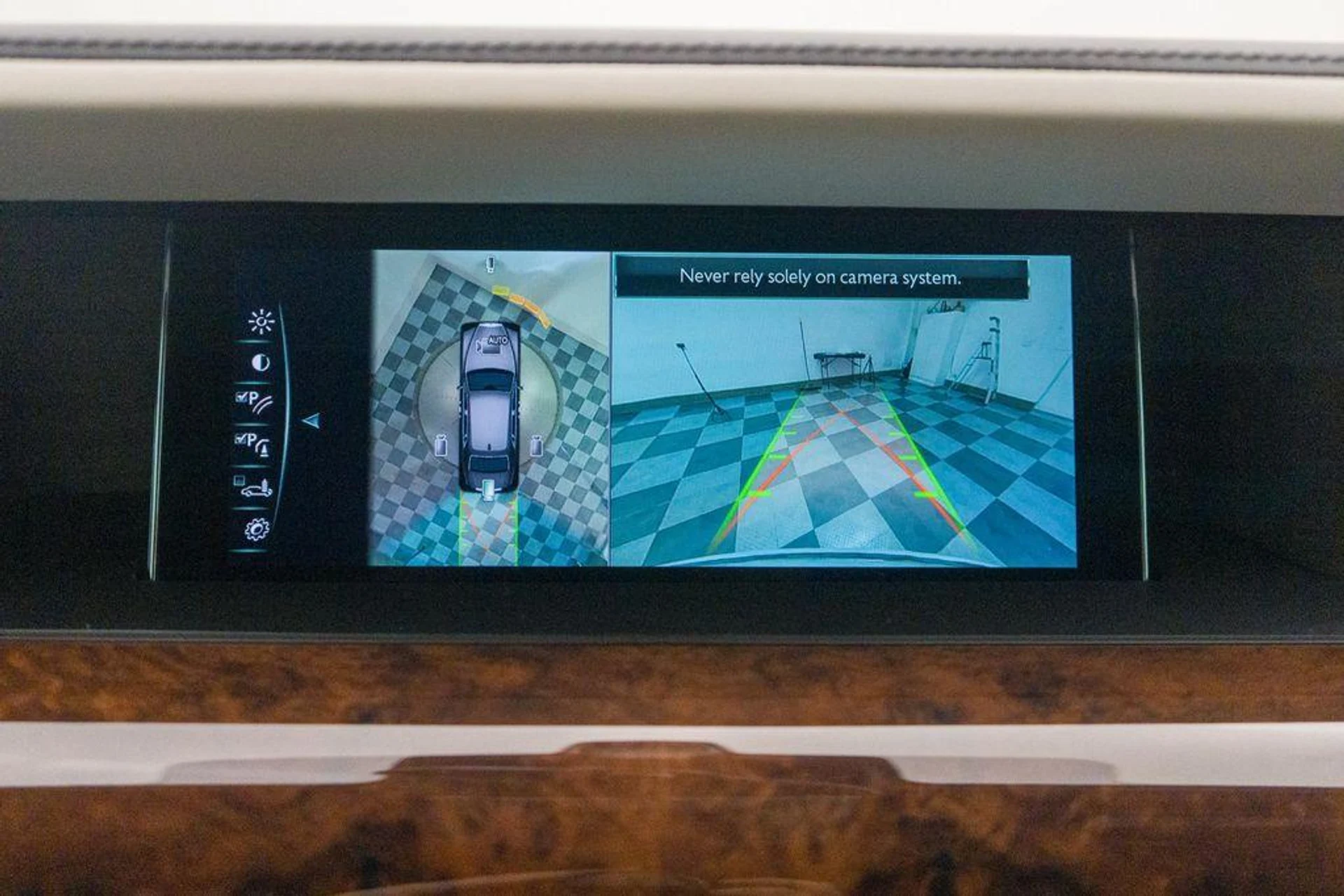 mph040_1320389751_D_Gey_SS_8bjw_Aa_Vtp_RX_Ur_Wj1_W50_Bk_e5964ac8b4