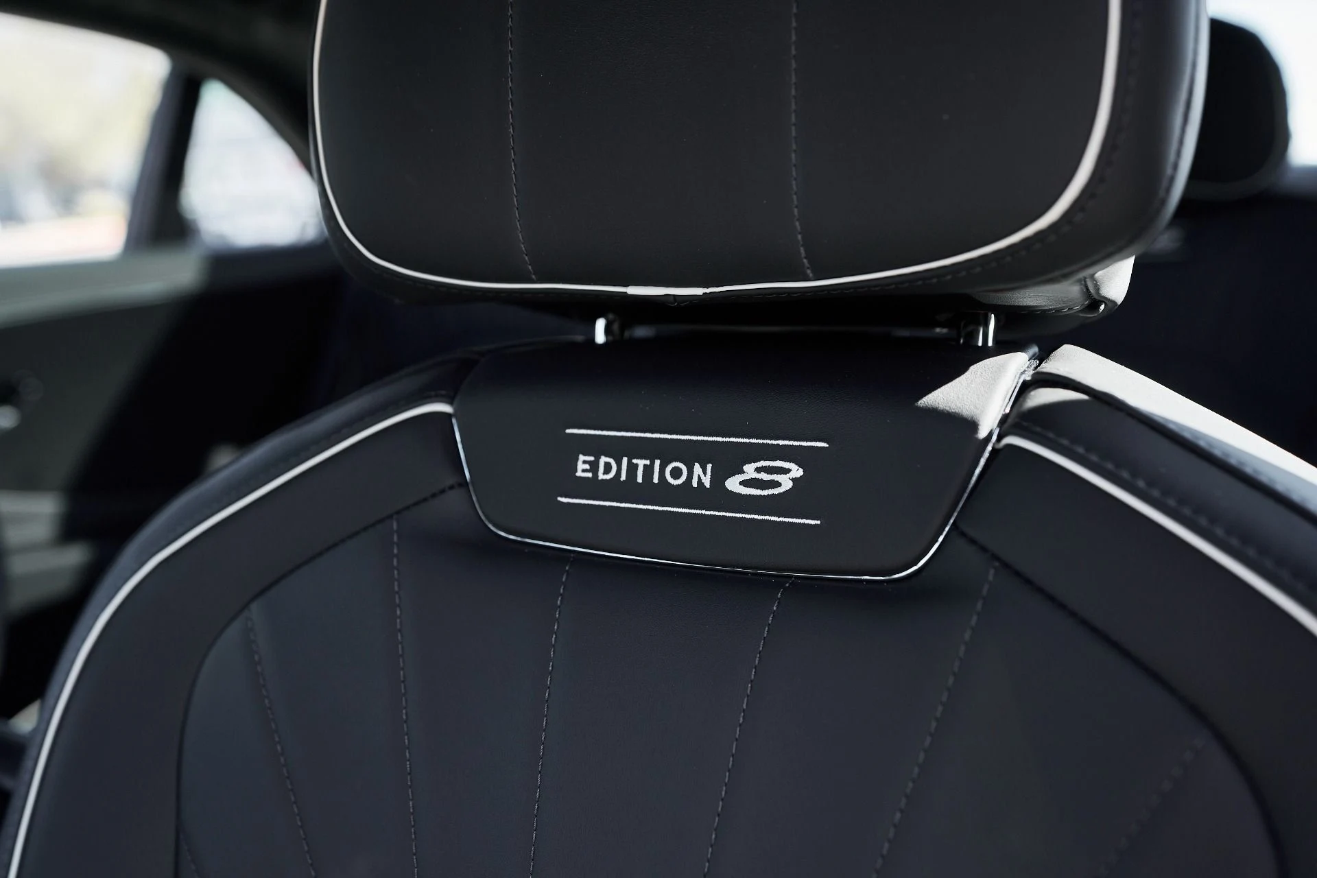 mph040_1325657115_Used_2024_Bentley_Flying_Spur_S_1761779936_0e4d749dd5