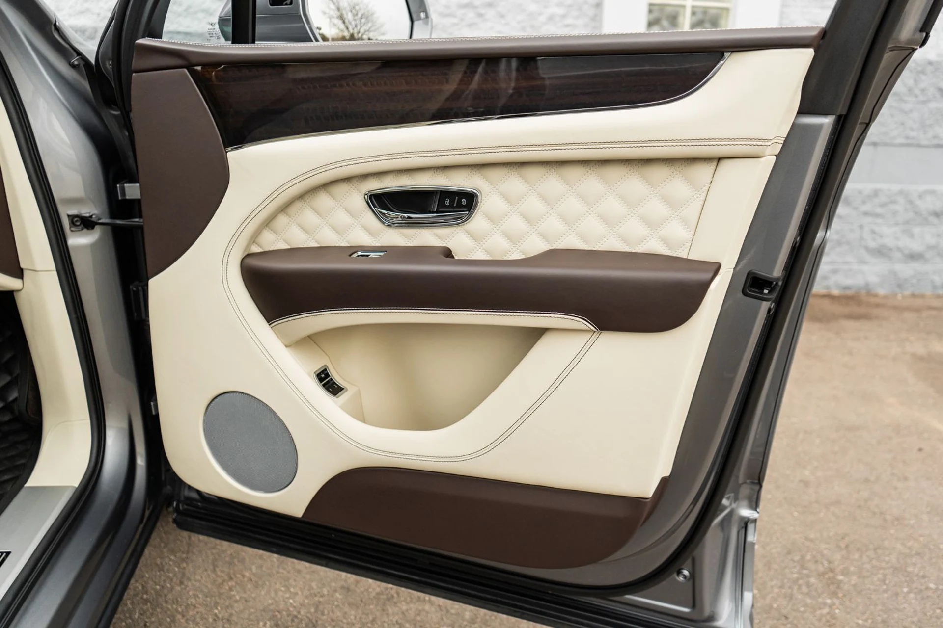 mph040_1330242415_673acee1_aaaf_4b90_9e59_3b3e91cfe592_558daa351b