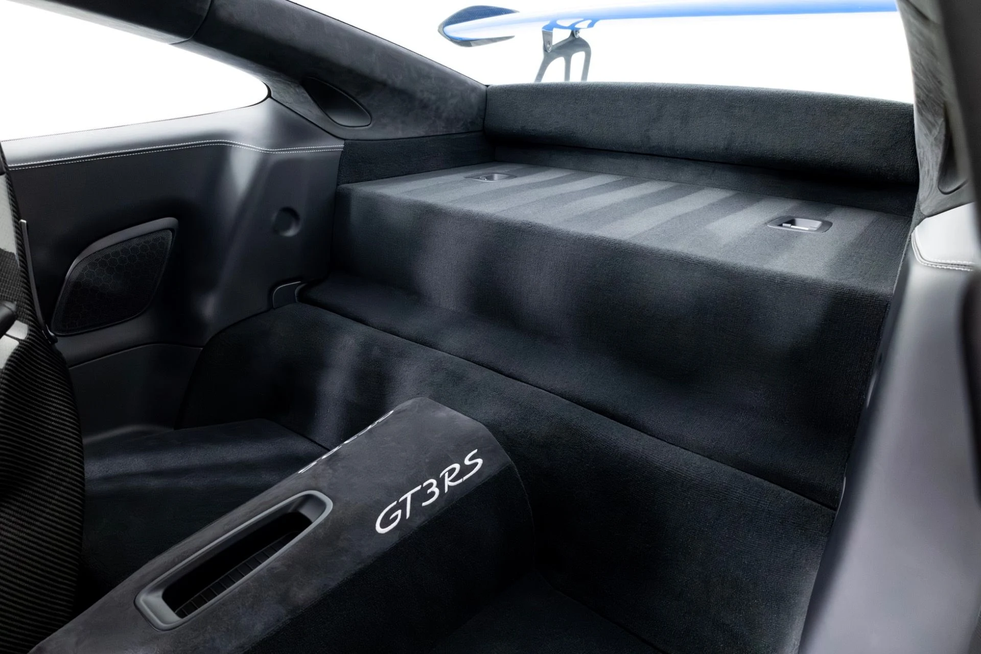 mph040_1345226096_Used_2016_Porsche_911_GT_3_RS_1769037885_a31f543aa1