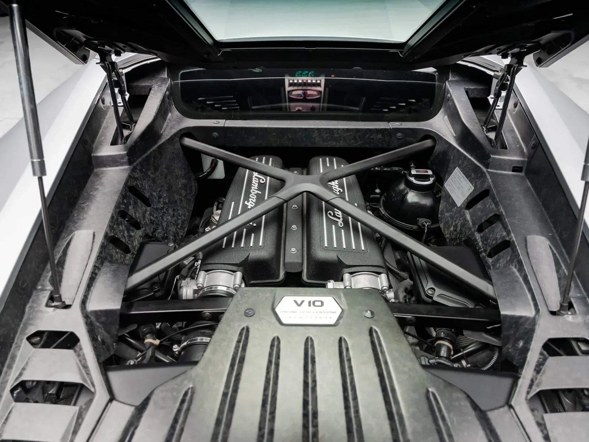 mph040_1345351792_20886093_9c4a_4fee_b7b3_d96622906b37_c9e2558612