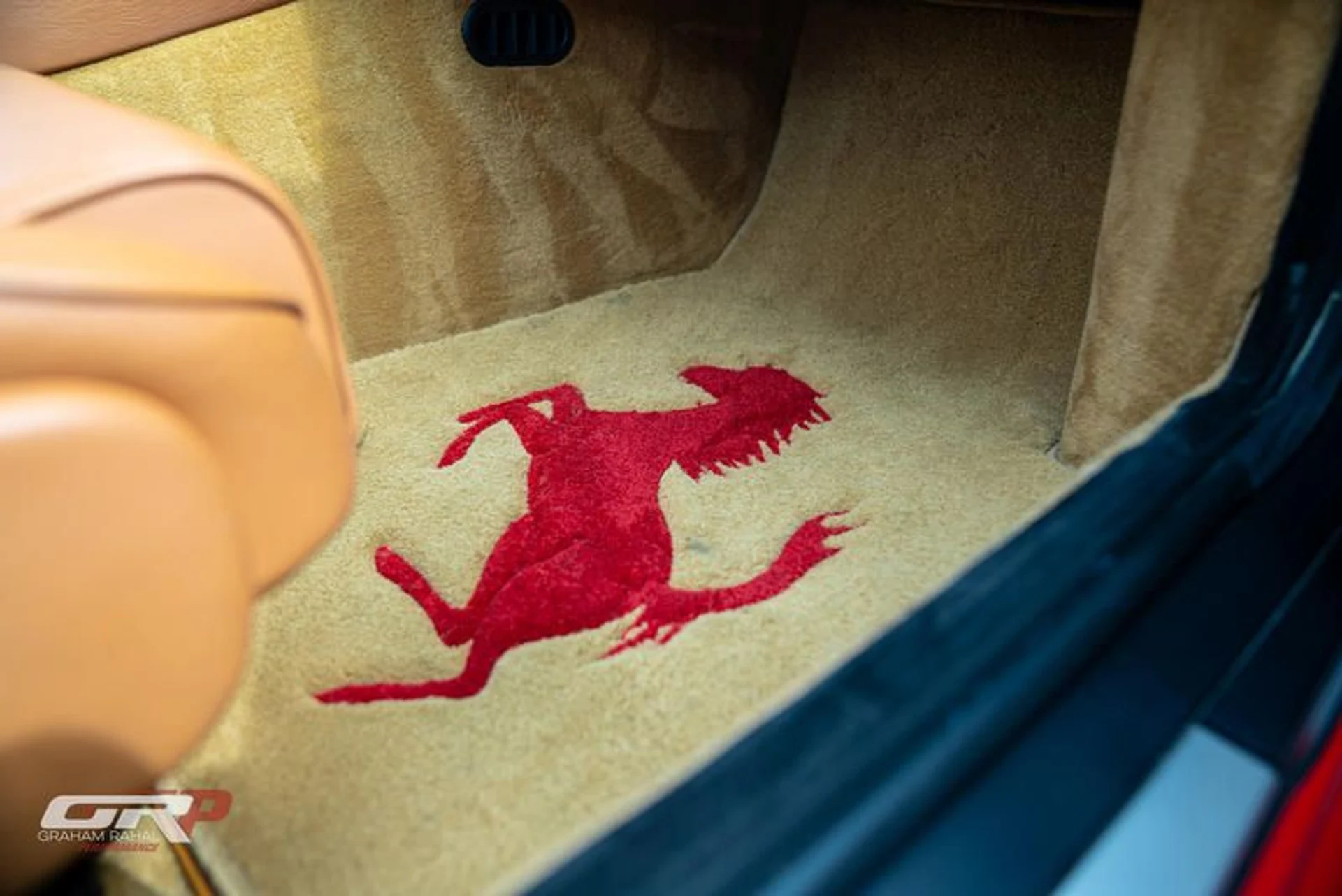 mph040_1371172688_0858_DA_57_0_EBD_4_E10_A993_4_A56300_F00_C9_4c4f38e321