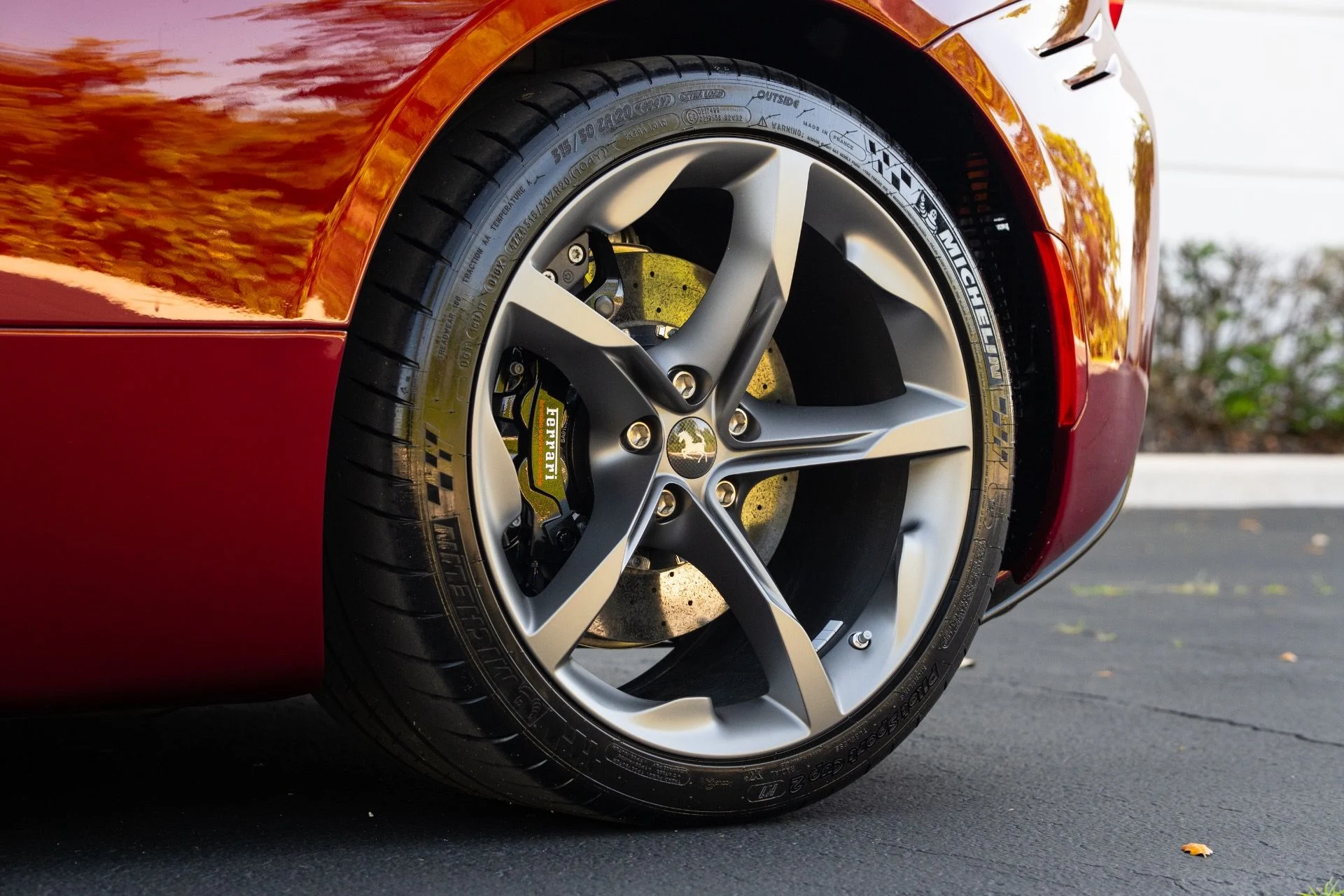 mph040_1382212406_Used_2024_Ferrari_SF_90_Spider_1774456921_10c6c6aa90