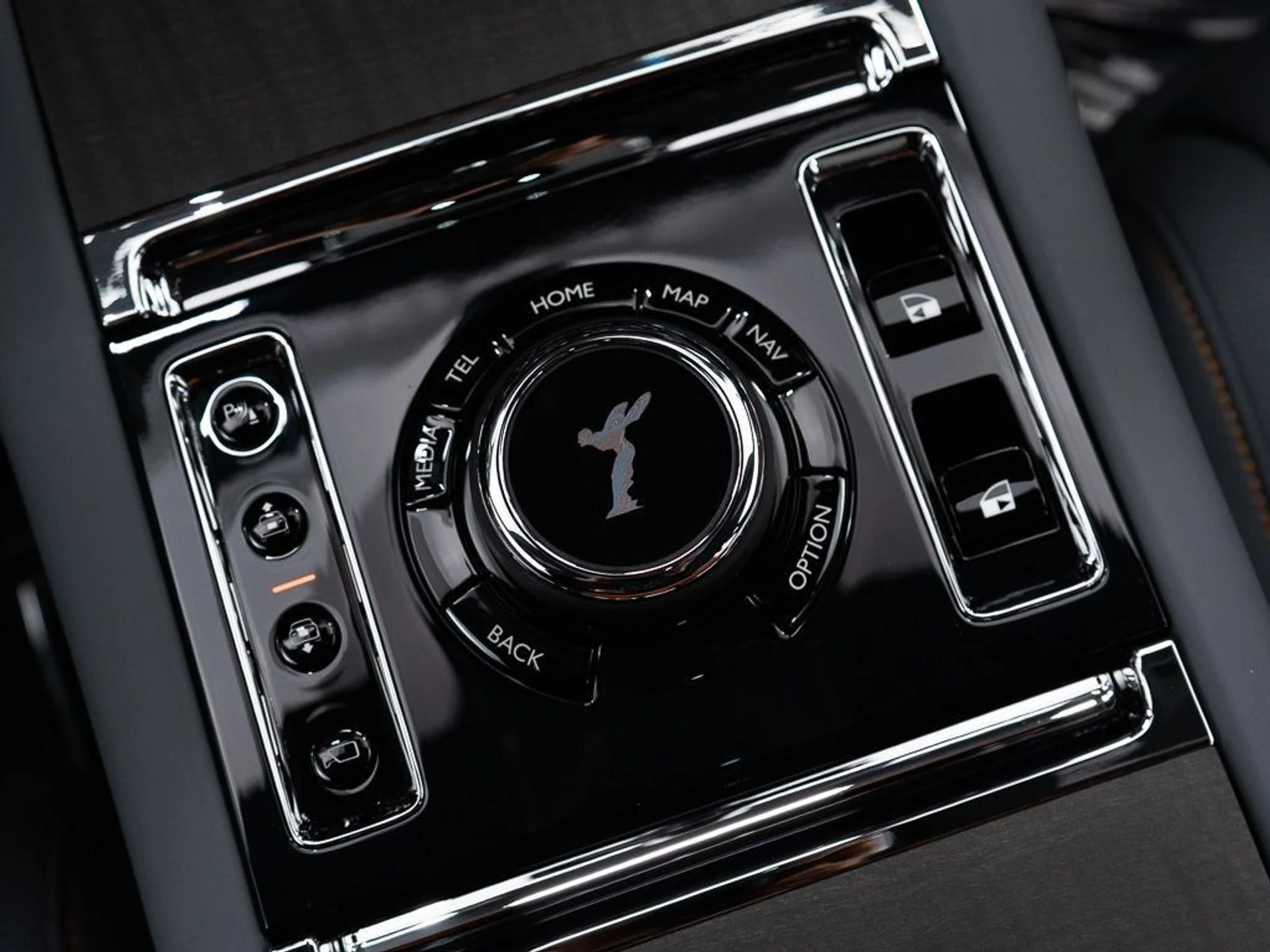 mph040_1385008915_64b9a6f22073b415190bebf4bcfee38c_ab75738899