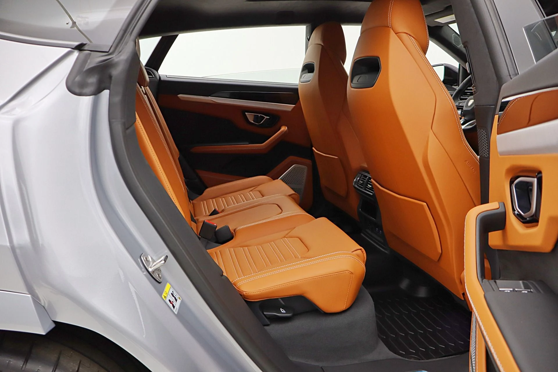 mph040_1403914498_Used_2026_Lamborghini_Urus_SELEASE_OPTIONS_AVAILABLE_47806548dd