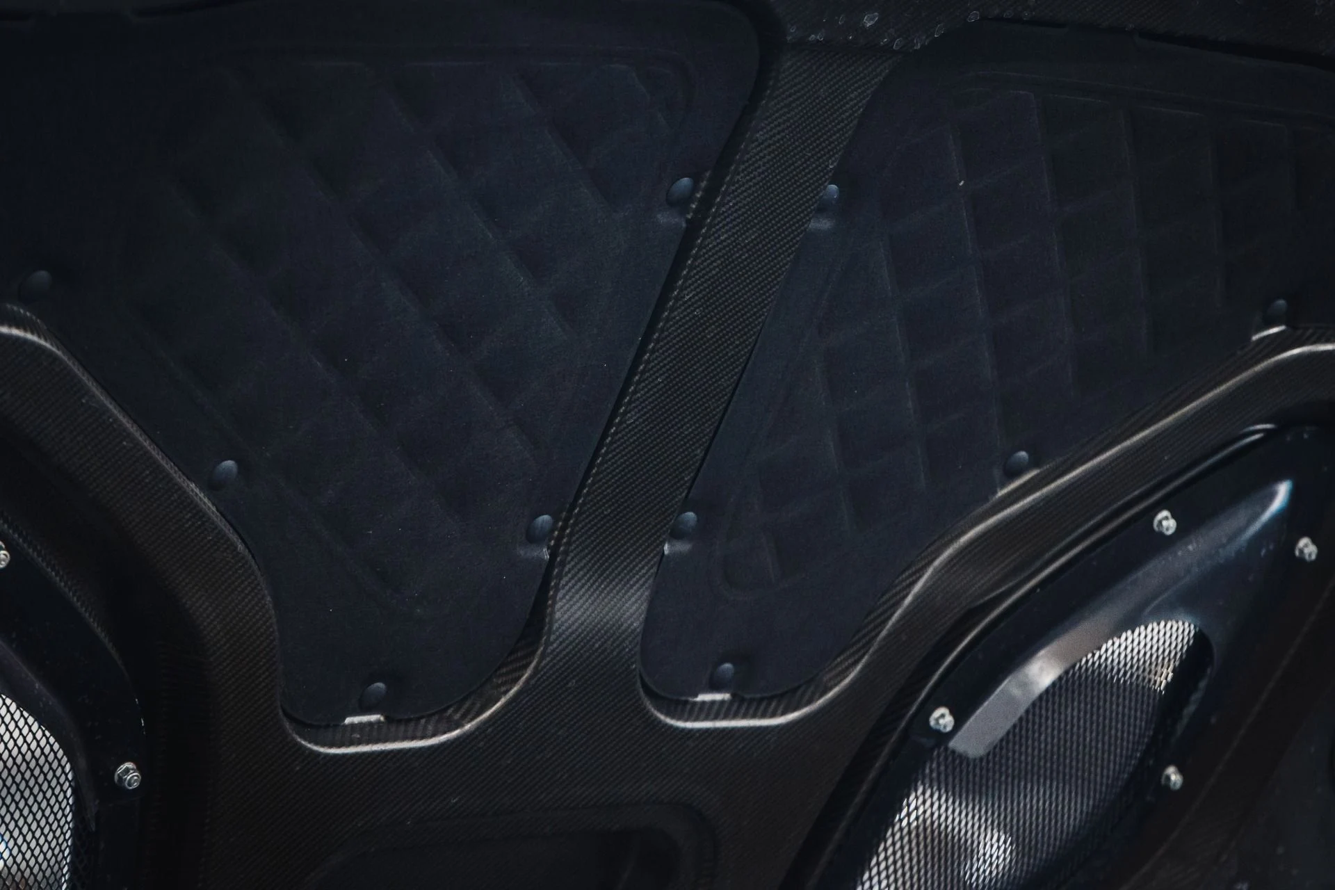 mph040_1409178556_Used_2019_Aston_Martin_DBS_Superleggera_370000_MSRP_CARBON_ROOF_1775436975_cf3775a3ac